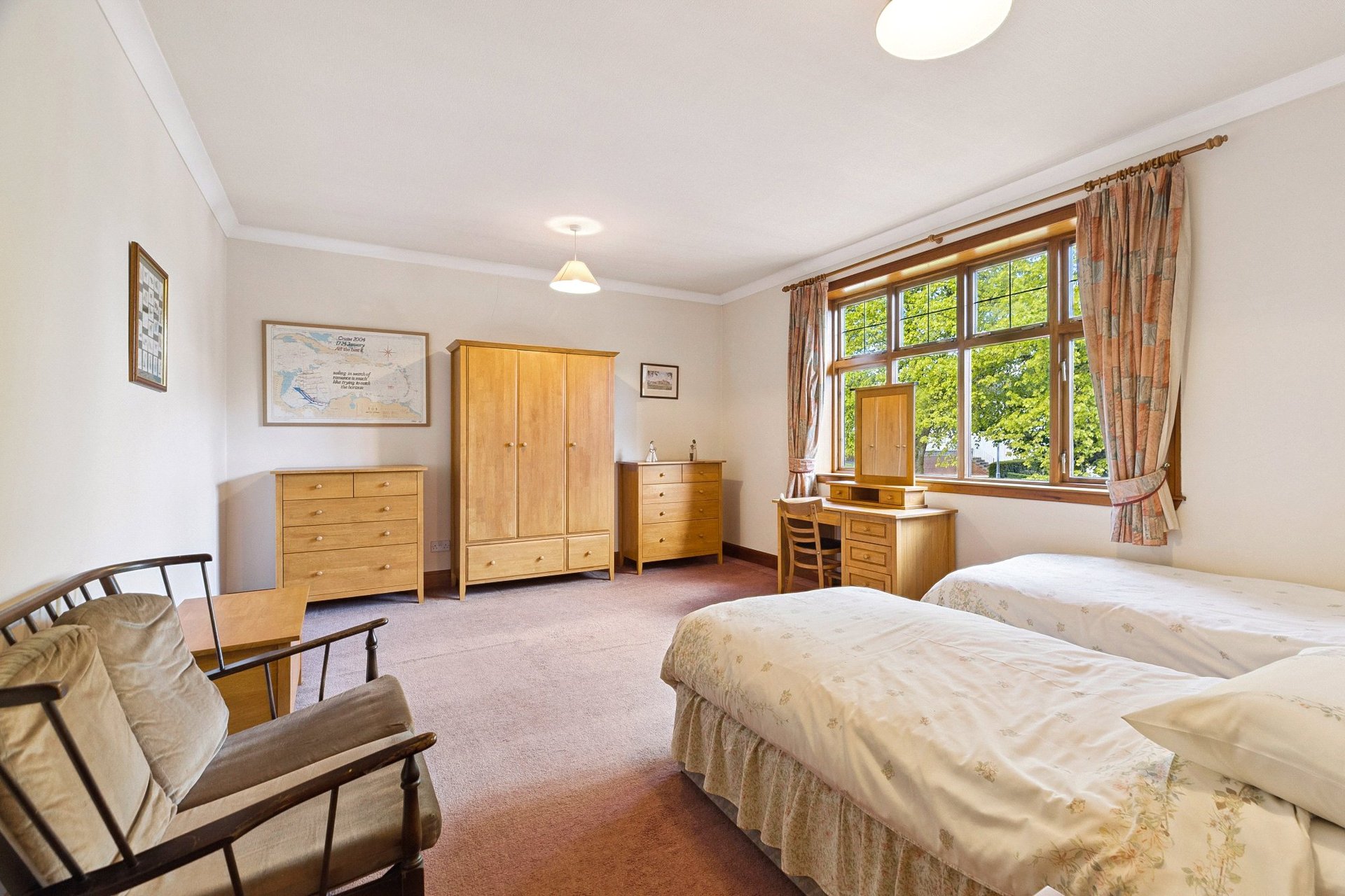 27 Pendicle Road, Bearsden, G61 1DY - Picture #32