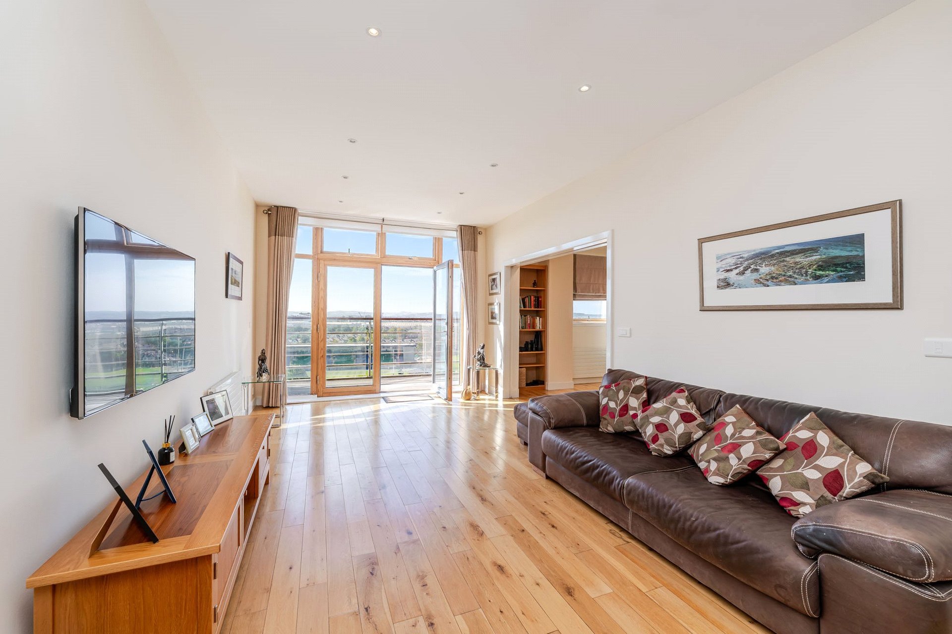 2/4, 60 Southbrae Gardens, Jordanhill, Glasgow, G13 1UB - Picture #4
