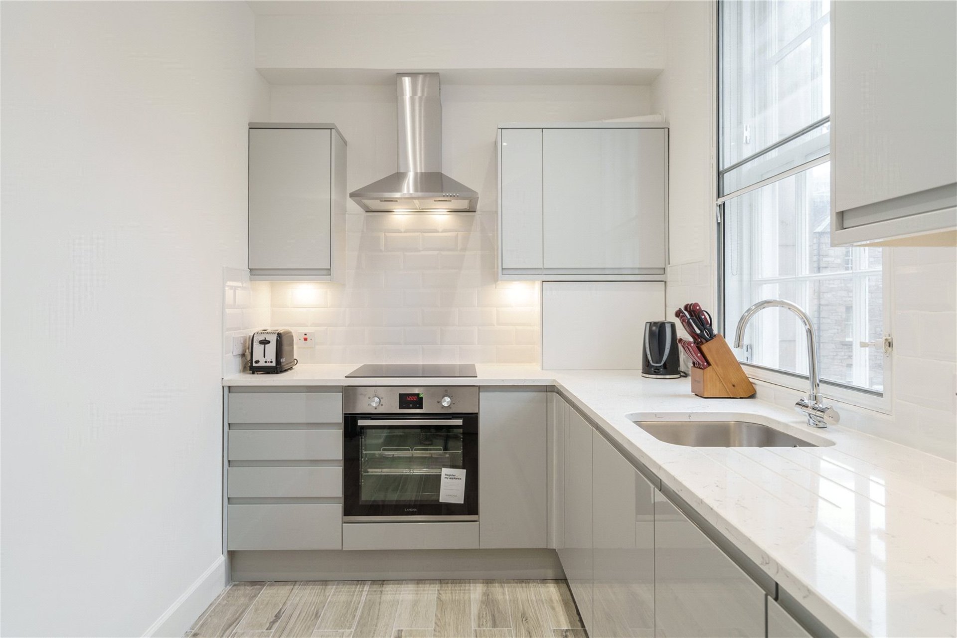 128/5 Nicolson Street, Edinburgh, EH8 9EH - Picture #3