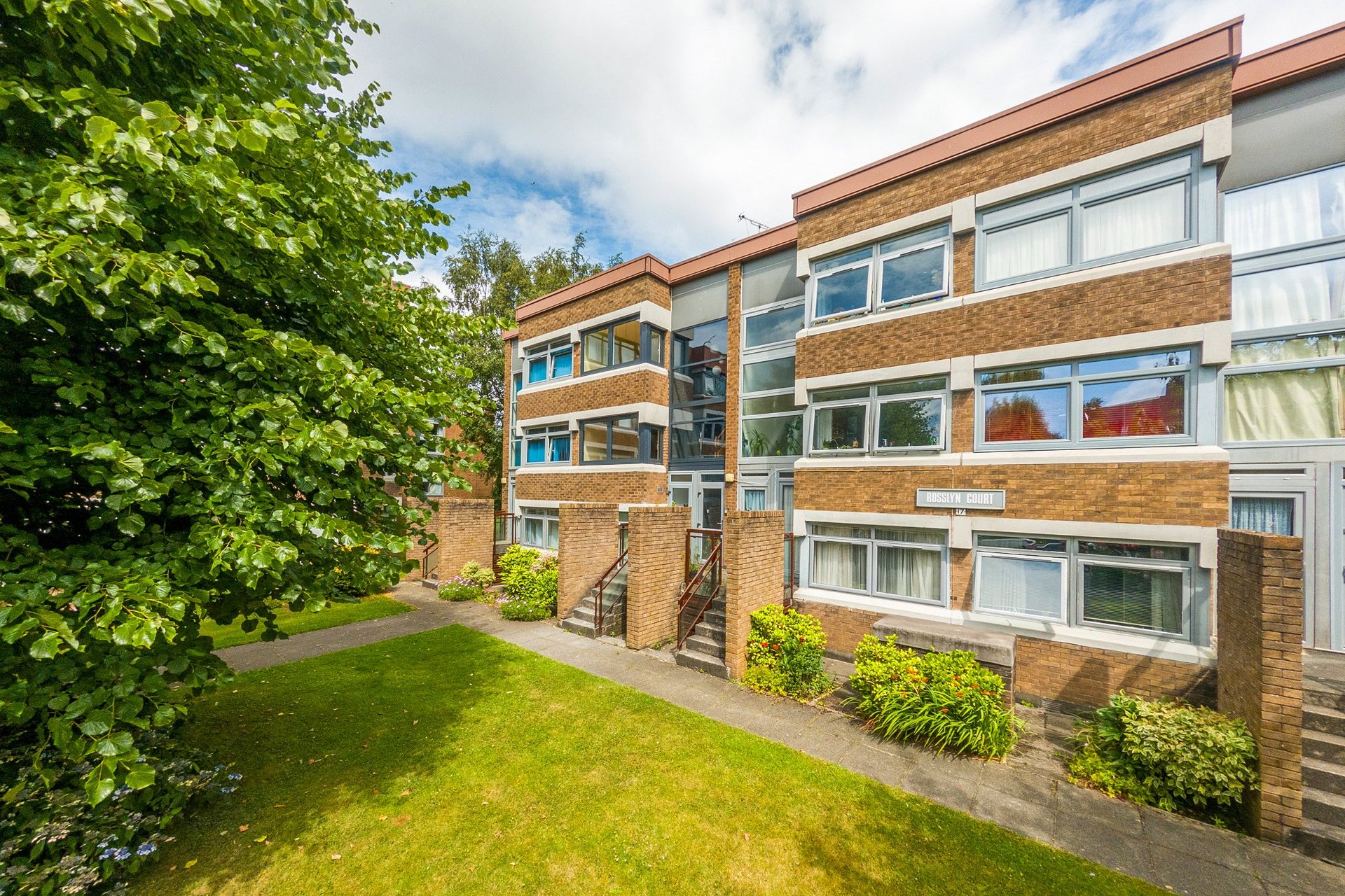 Flat 4, Rosslyn Court, 17 Lethington Avenue, Glasgow, Glasgow City, G41 3HA - Picture #1