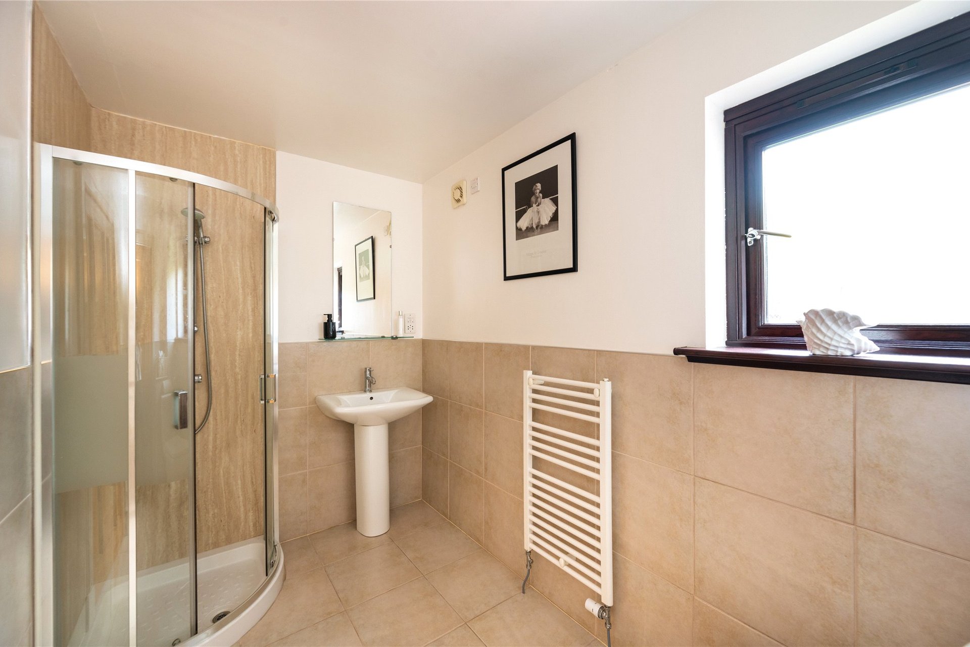 Linden House, Balbeggie, Perth, Perthshire, PH2 6HJ - Picture #21