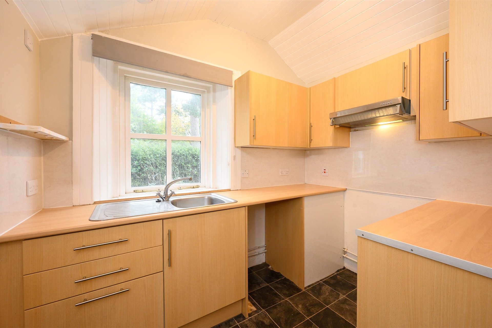 Fernbank, Acharn, Kenmore, Perth and Kinross, PH15 2HS - Picture #7