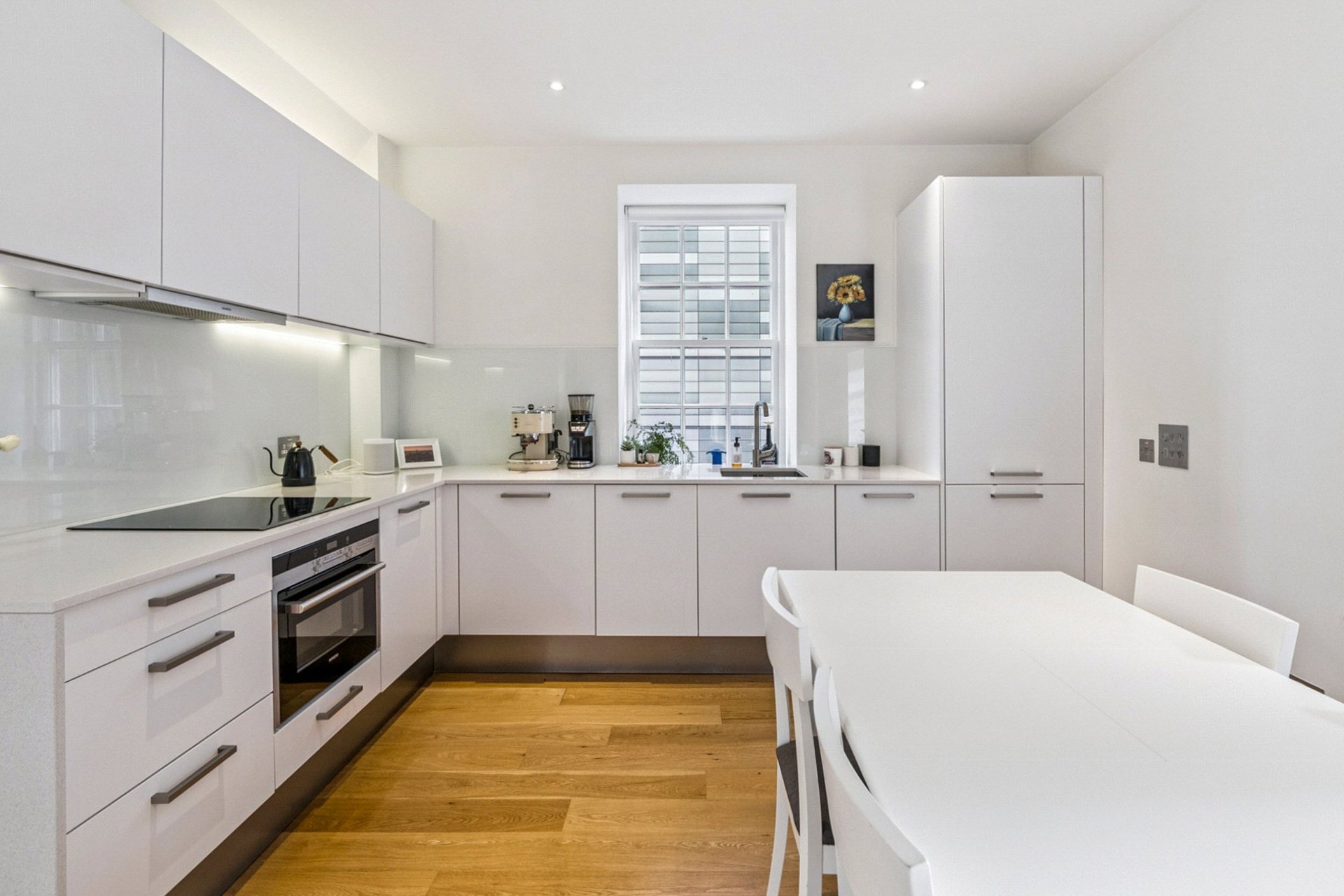 Flat 23, 13 Simpson Loan, Edinburgh, Midlothian, EH3 9GN - Picture #11