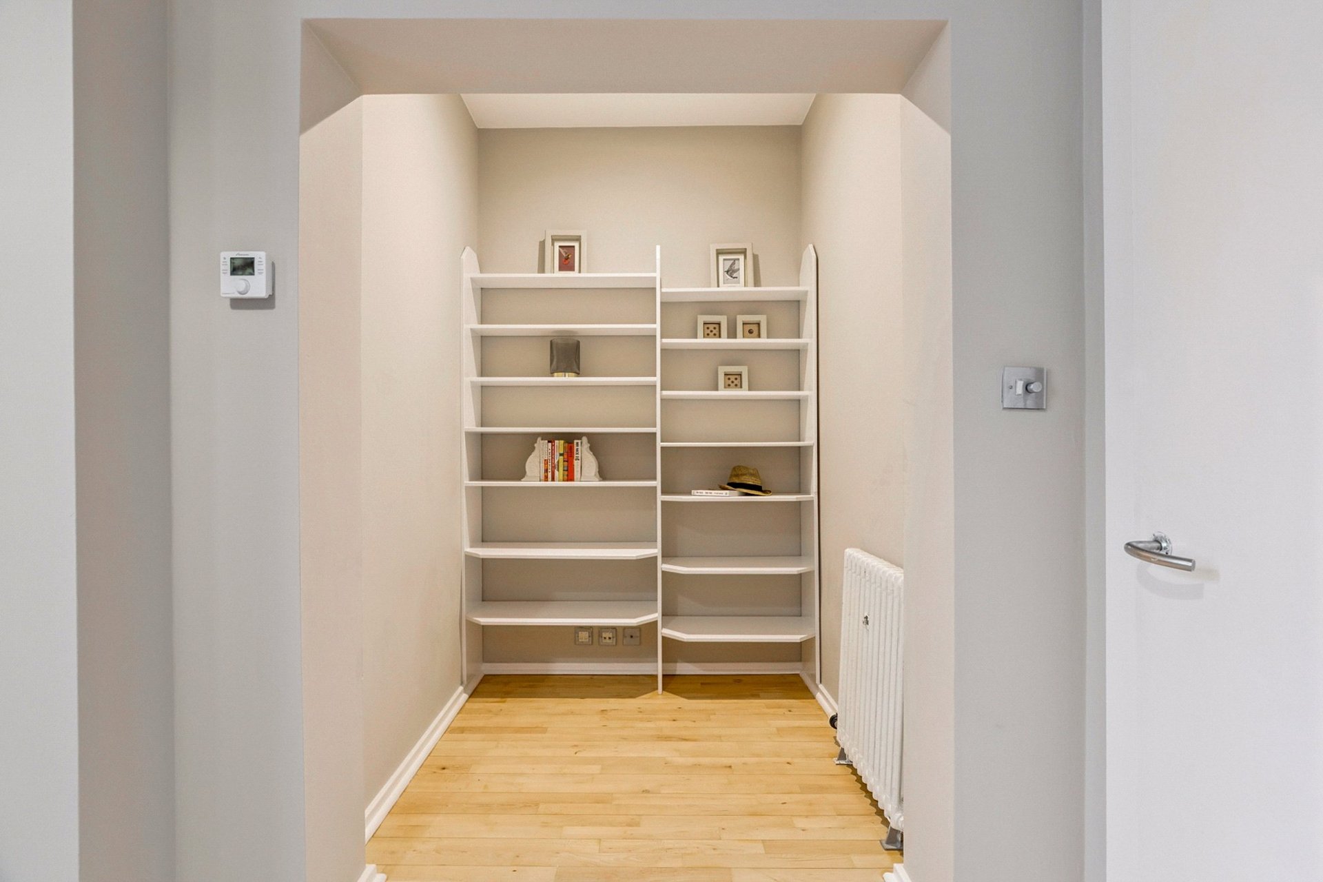 Flat 8 (3/2), 190 West George Street, Glasgow City, G2 2NR - Picture #9