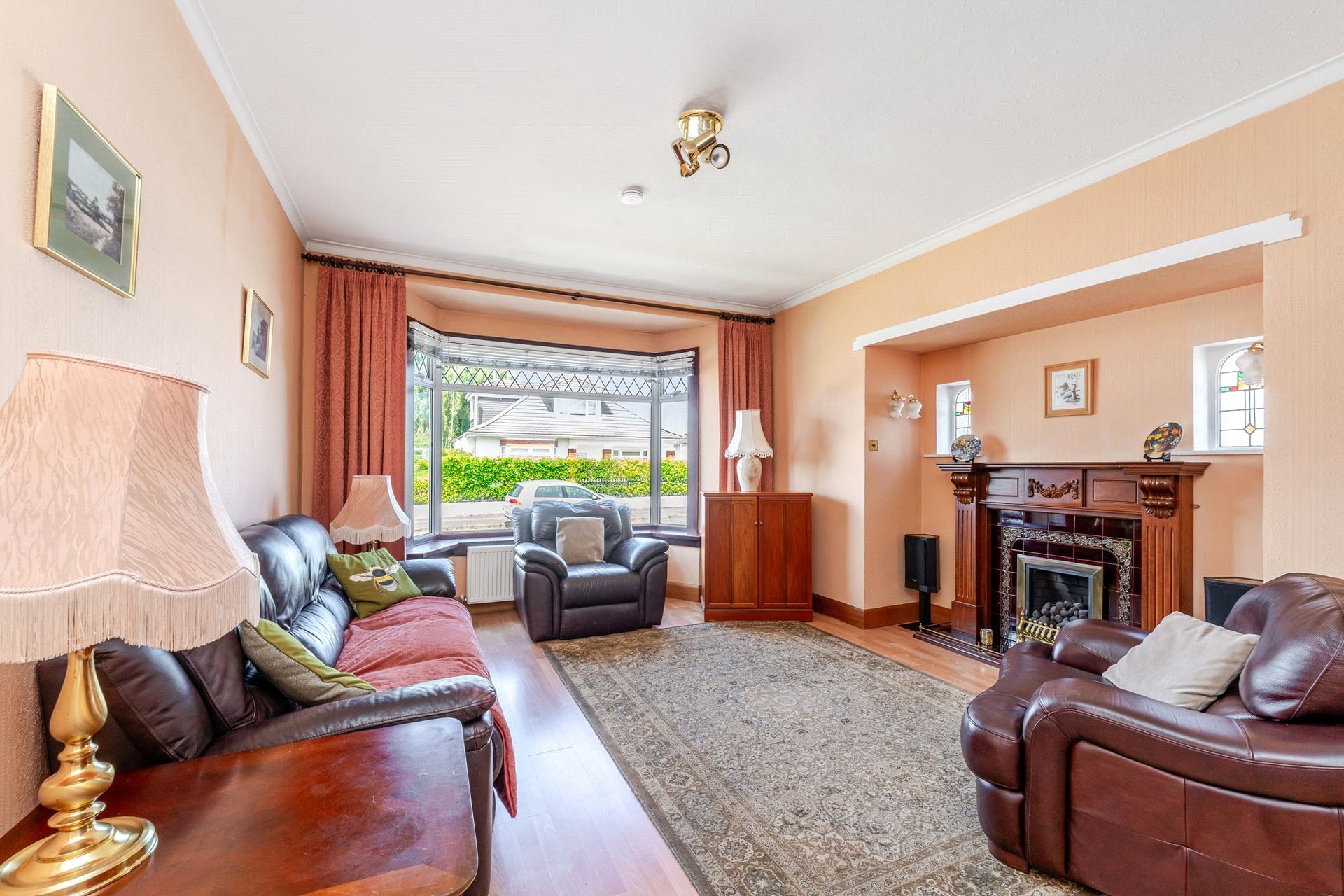 22 Netherburn Avenue, Netherlee, Glasgow, G44 3UF - Picture #4