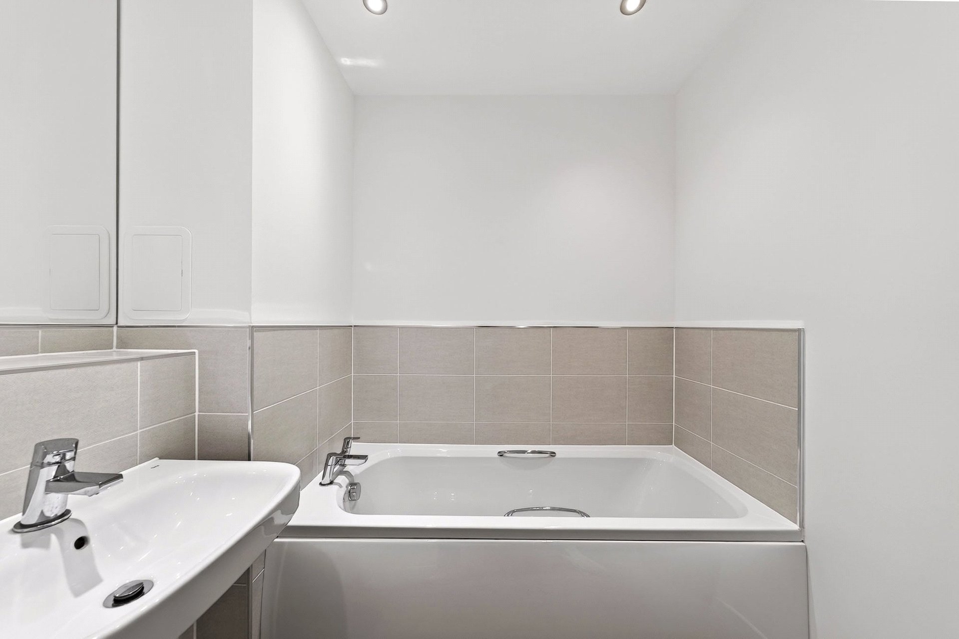 Flat 0/1, 185 Dorchester Avenue, Kelvindale, Glasgow, G12 0DD - Picture #30