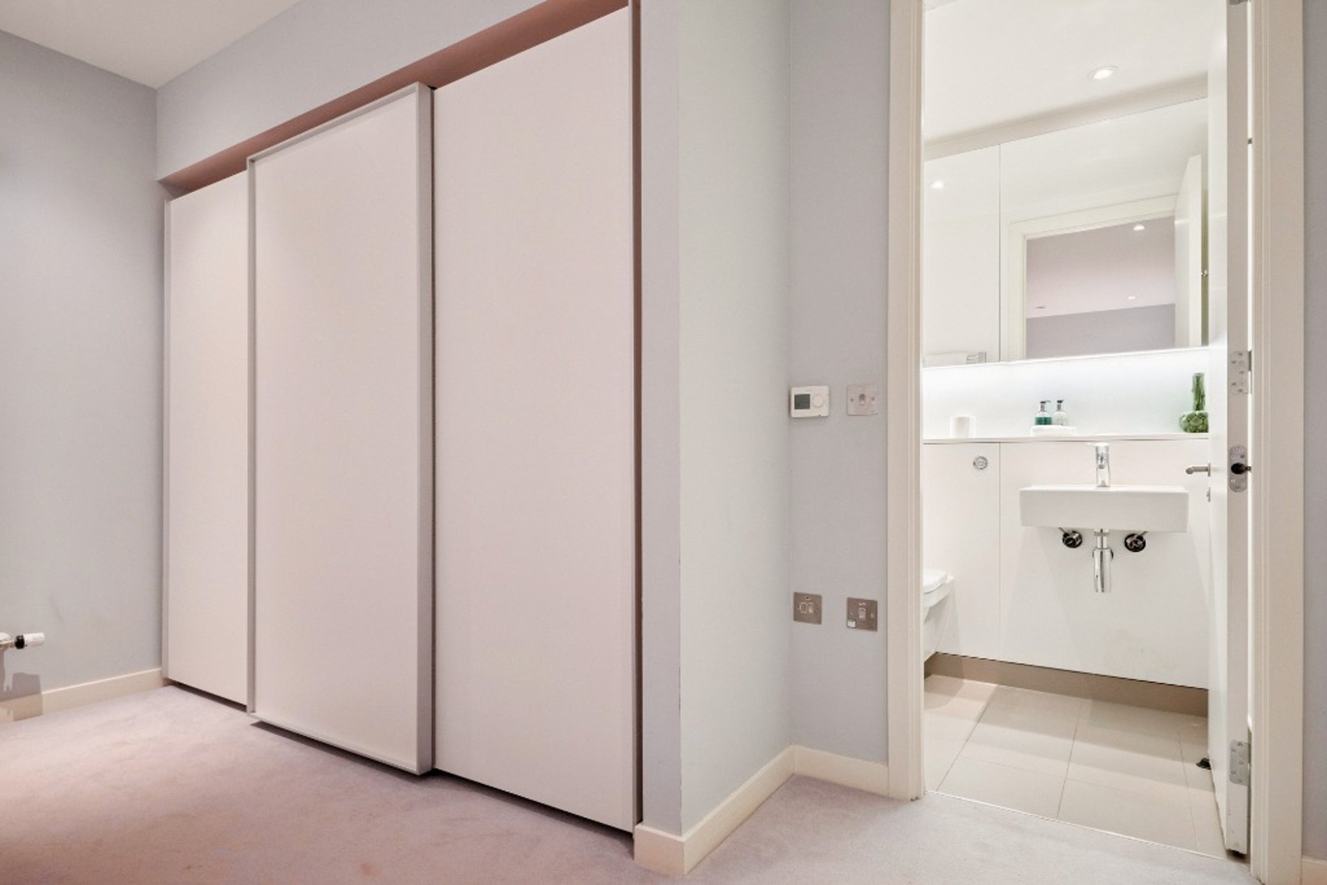 8 Simpson Loan, Meadows, Edinburgh, EH3 9GS - Picture #19