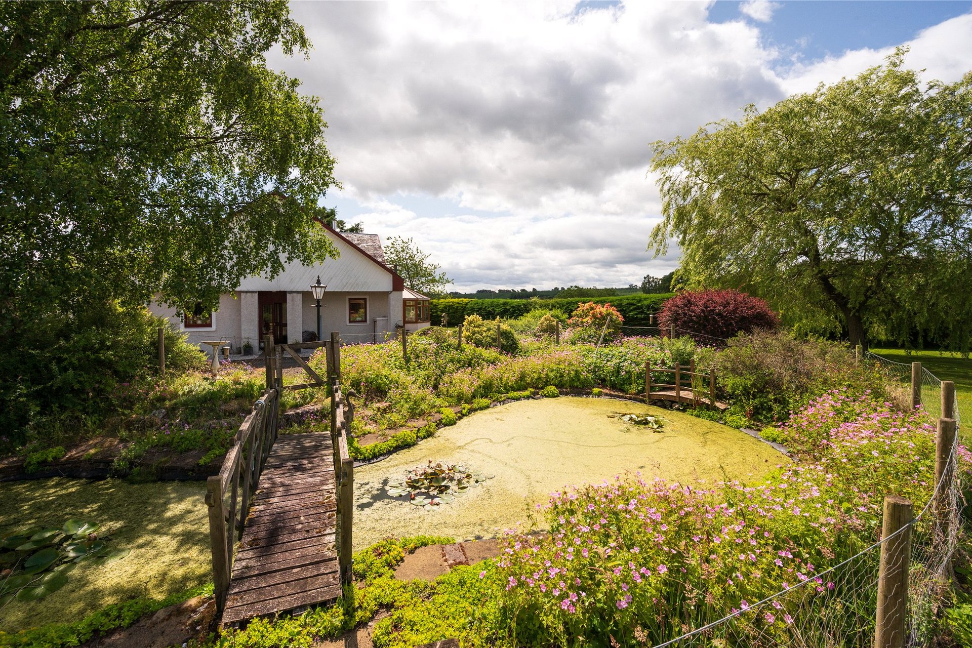 Smithy Cottage, Luncarty, Perth, Perth and Kinross, PH1 3JA - Picture #4
