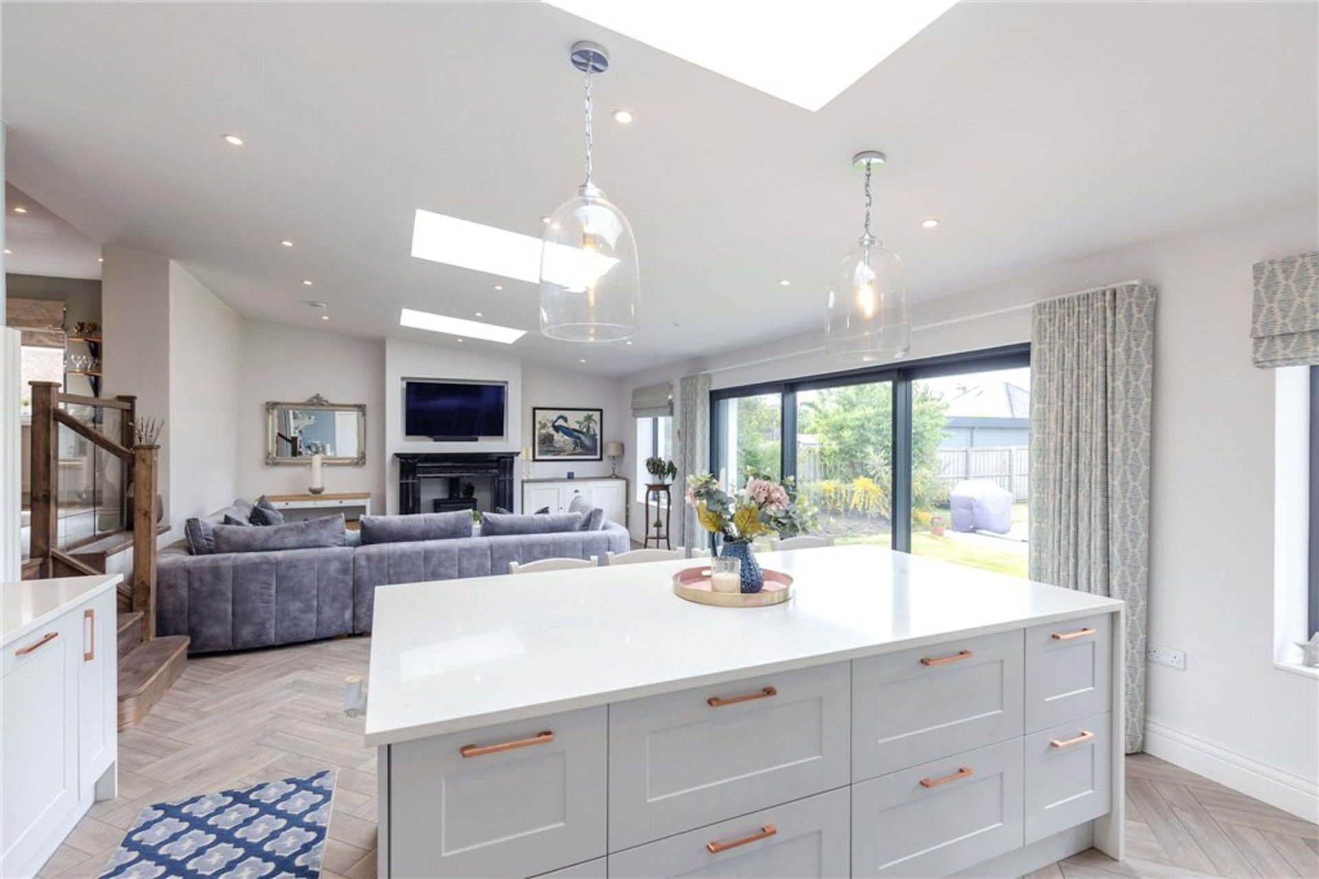 86 Glasgow Road, Edinburgh, Midlothian, EH12 8LP - Picture #5