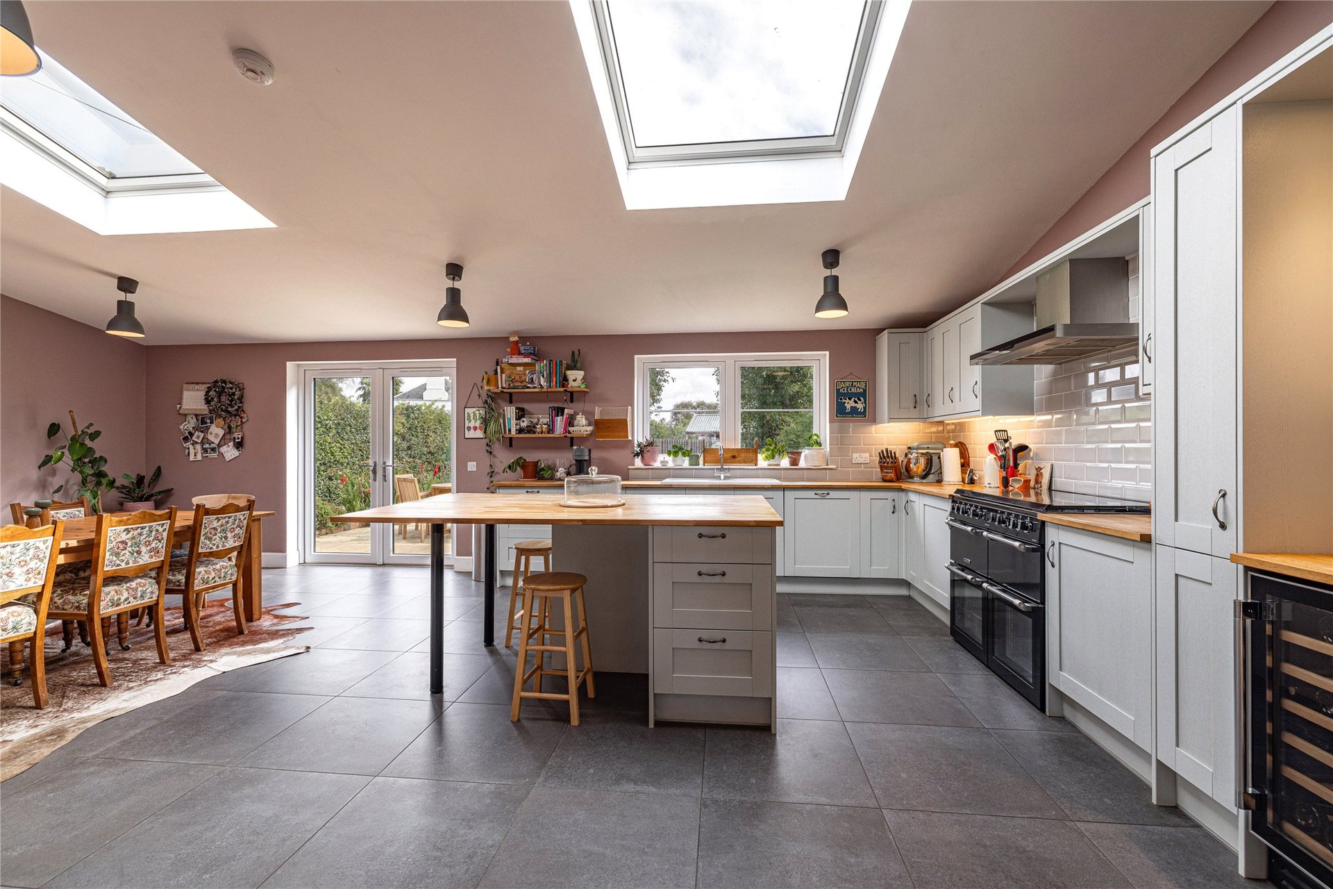 2 The Green, St. Boswells, Melrose, Scottish Borders, TD6 0ET - Picture #6