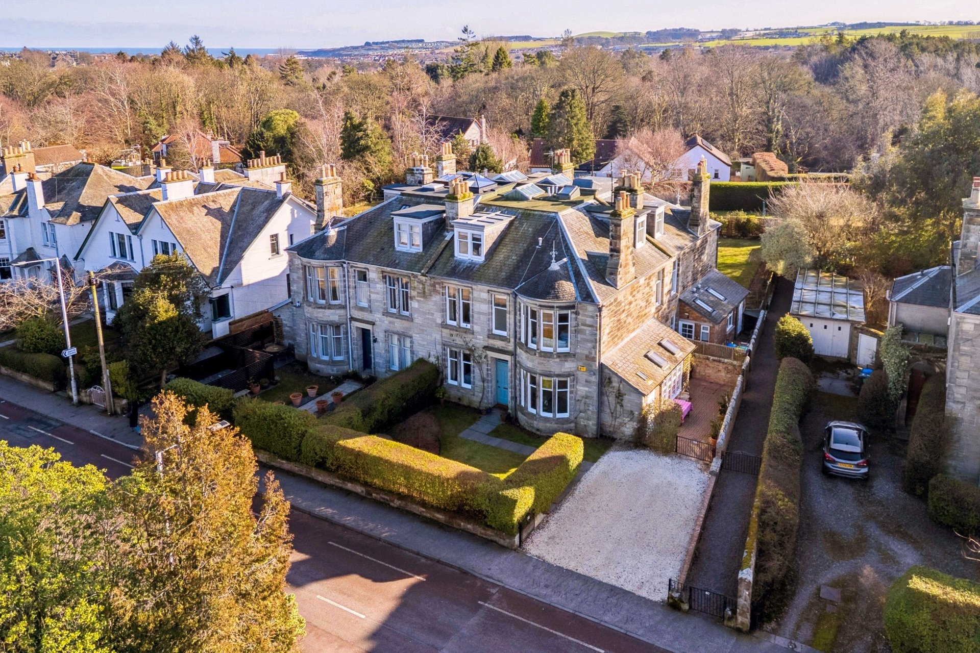 58 Hepburn Gardens, St Andrews, Fife, KY16 9DG - Picture #2