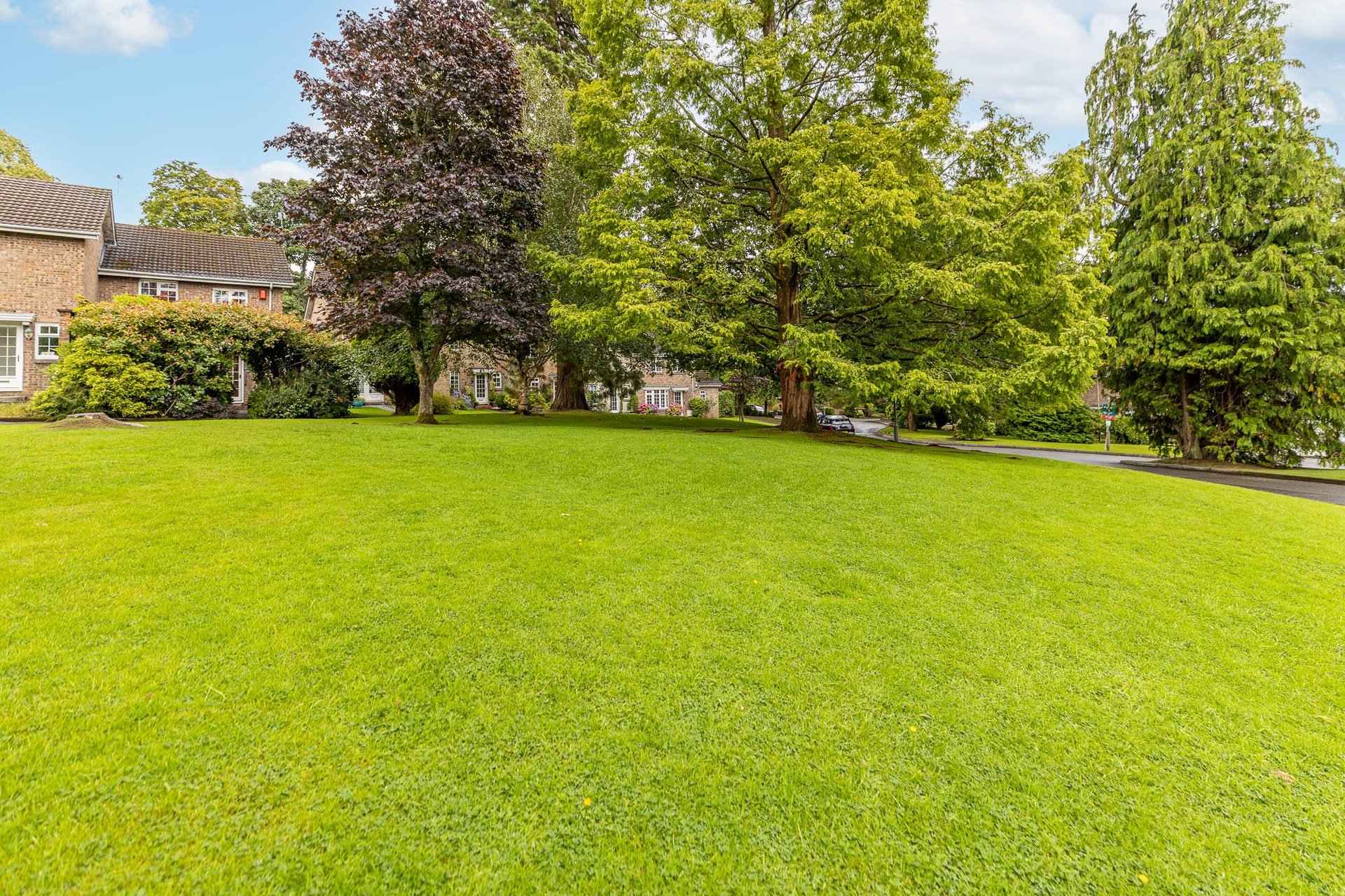 34 Ledcameroch Park, Bearsden, G61 4AT - Picture #27