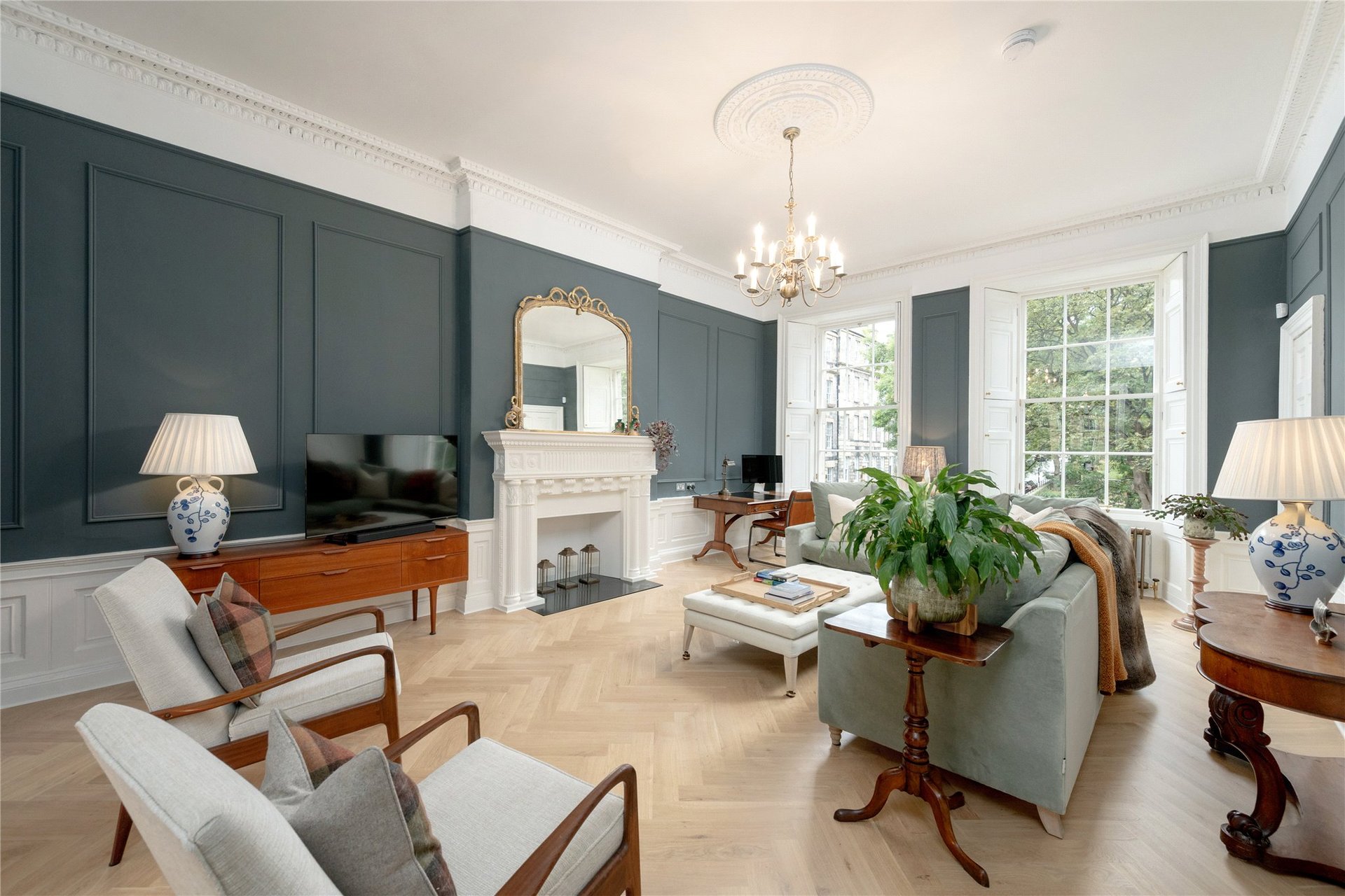 13 Gayfield Square, New Town, Edinburgh, EH1 3NX - Picture #2