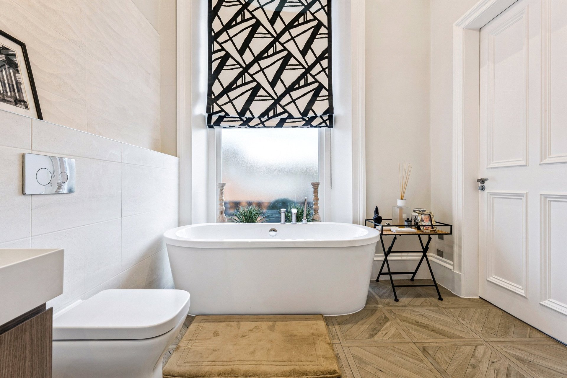 Main Door Duplex, 19 Newton Place, Park, Glasgow, G3 7PY - Picture #37