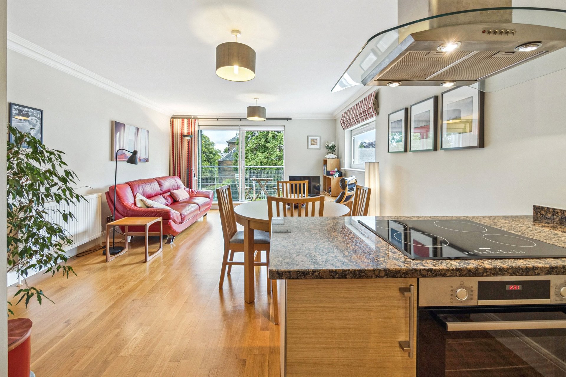 Flat 12, 75C South Oswald Road, The Grange, Edinburgh, EH9 2HH - Picture #6