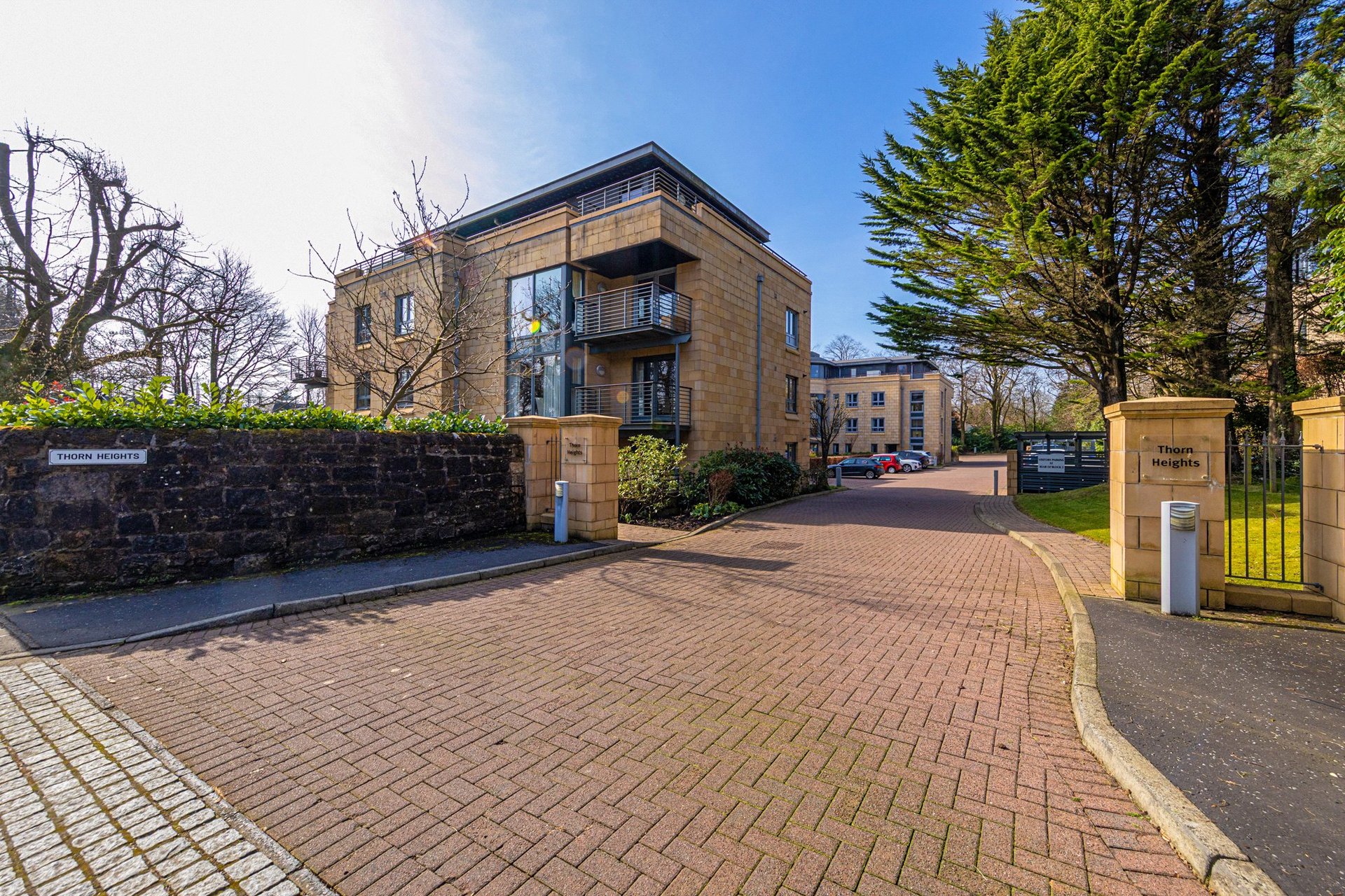 2 Thorn Heights, Bearsden, G61 4AZ - Picture #27