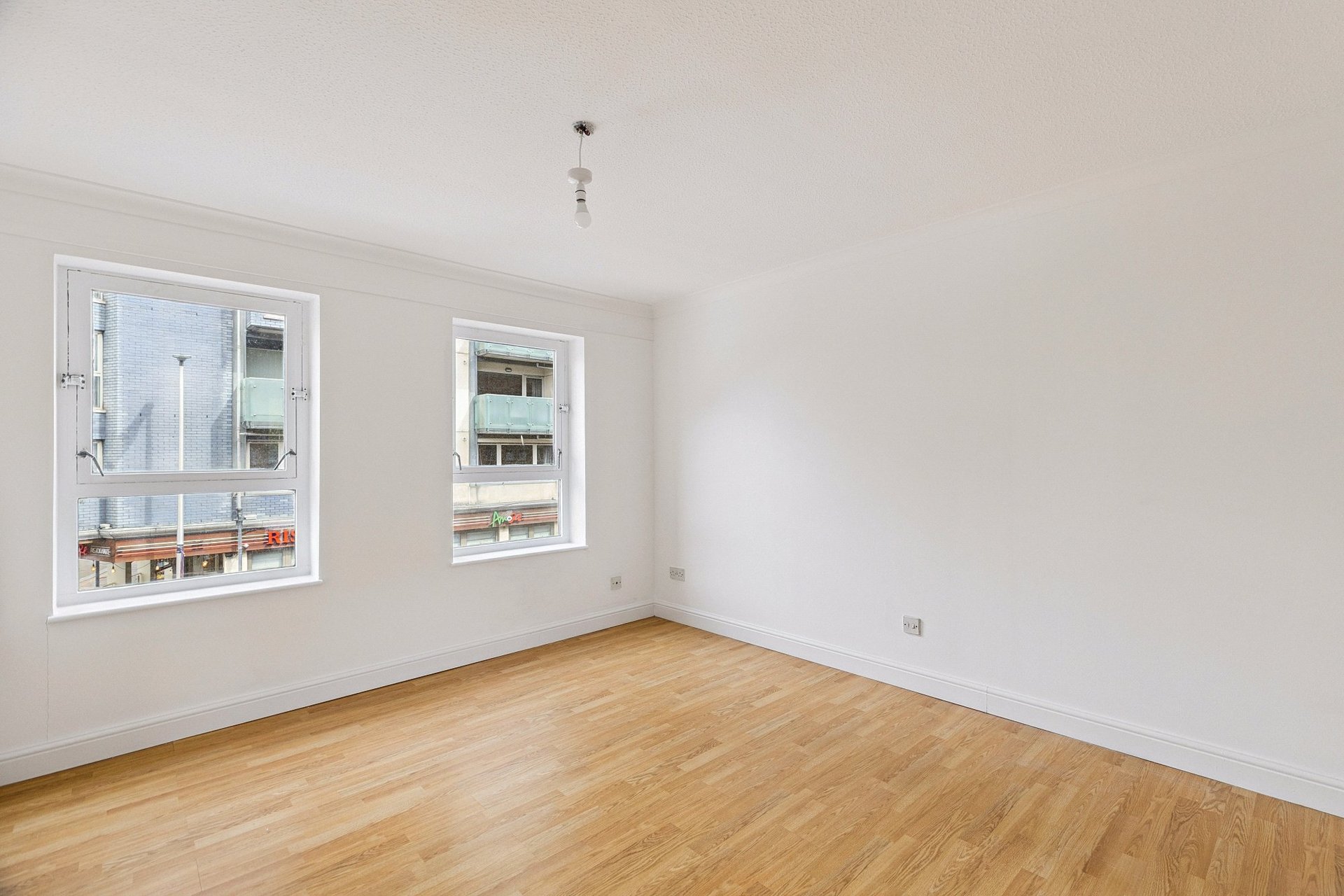 Flat 2/1 (921), 9 Albion Gate, Merchant City, Glasgow City, G1 1HE - Picture #2