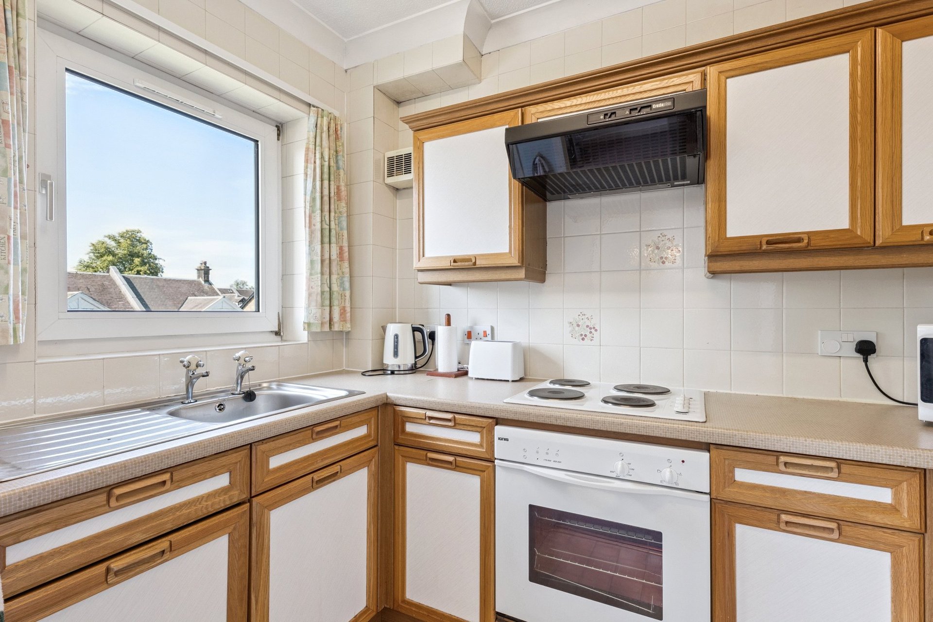 35 Strathmore Court, 20 Abbey Drive, Jordanhill, Glasgow, G14 9JX - Picture #6
