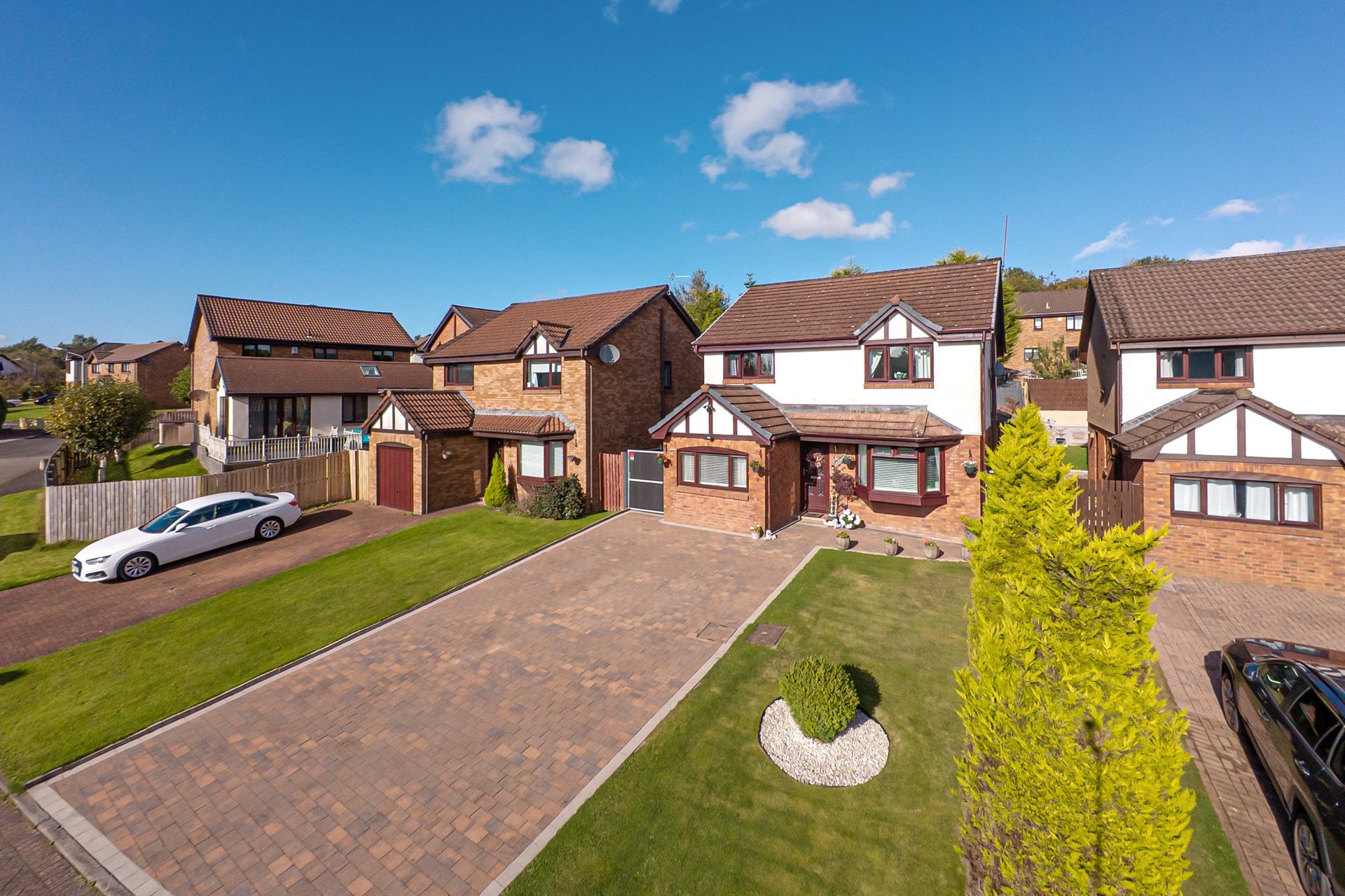 3 McKay Place, East Kilbride, Glasgow, South Lanarkshire, G74 4SP - Picture #2