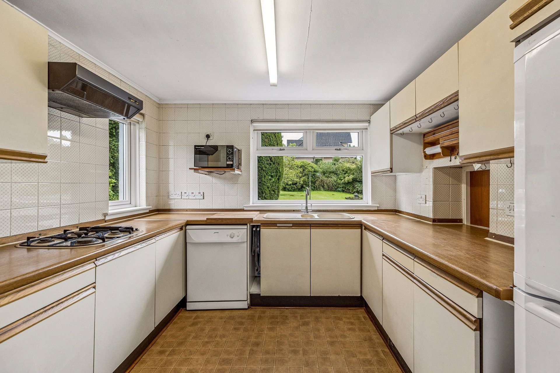 3 Bellevue Road, Kirkintilloch, G66 1AL - Picture #12