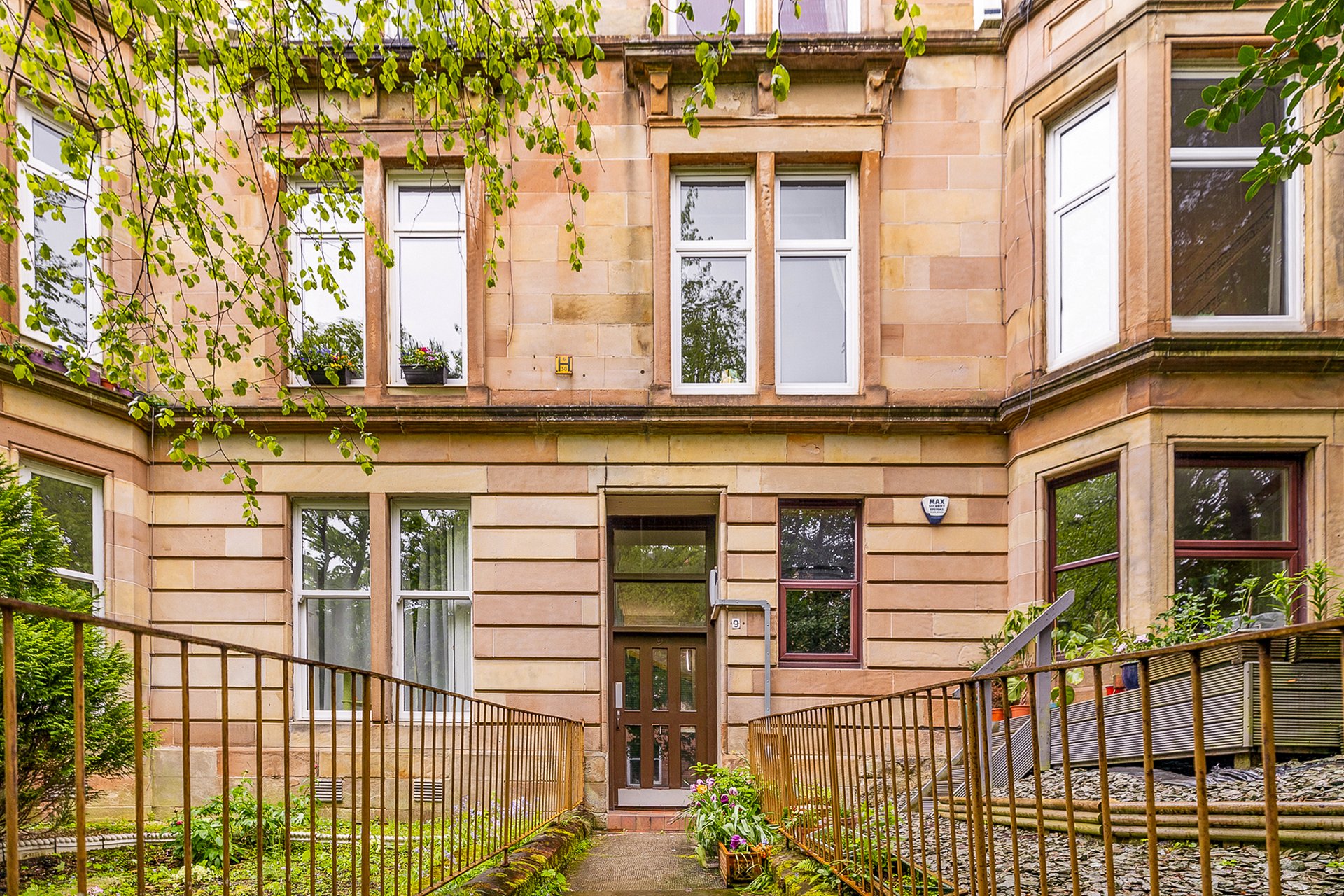 1/1, 9 Stanmore Road, Glasgow, G42 9AH - Picture #2