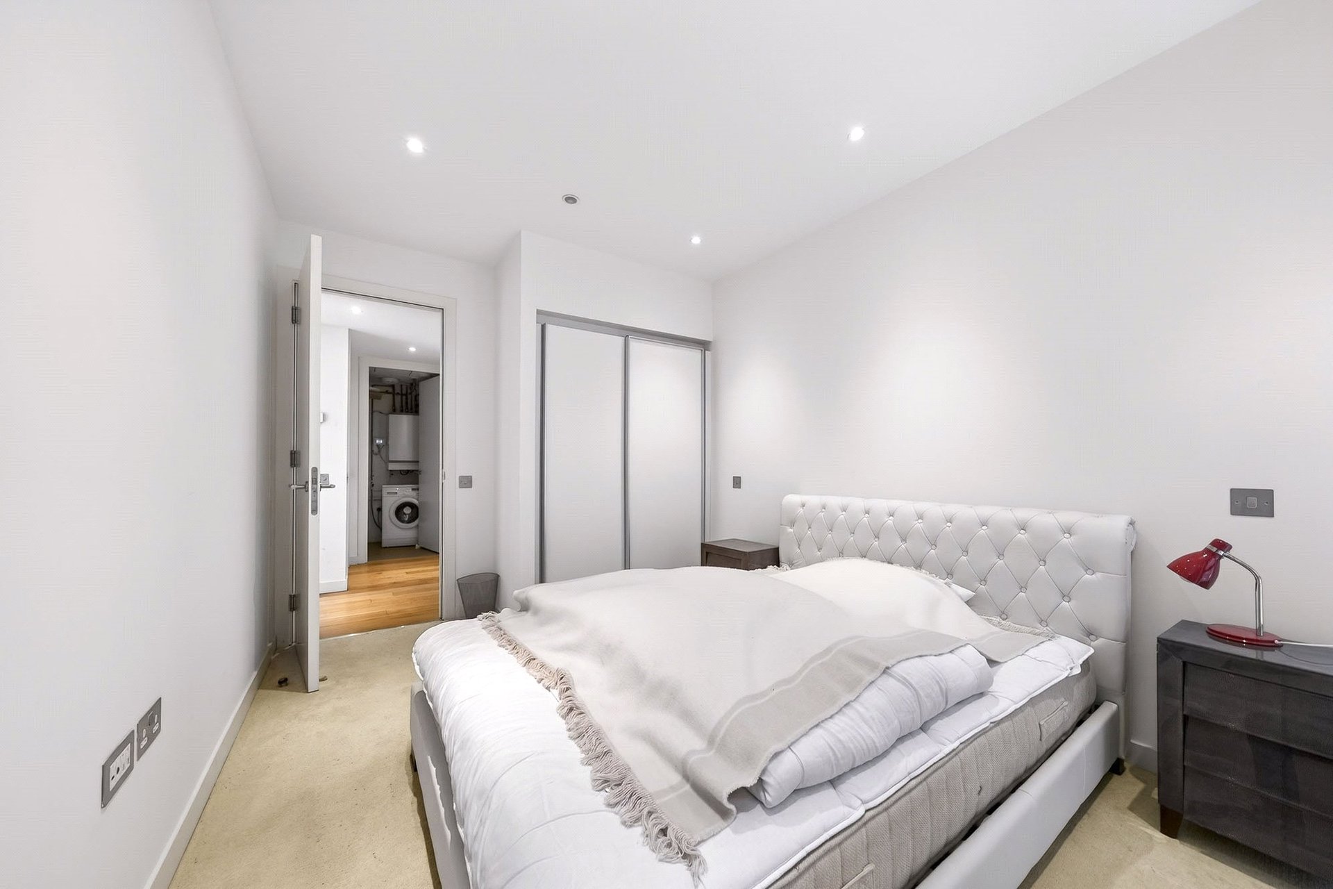 Flat 5, 12 Simpson Loan, Edinburgh, EH3 9GP - Picture #17