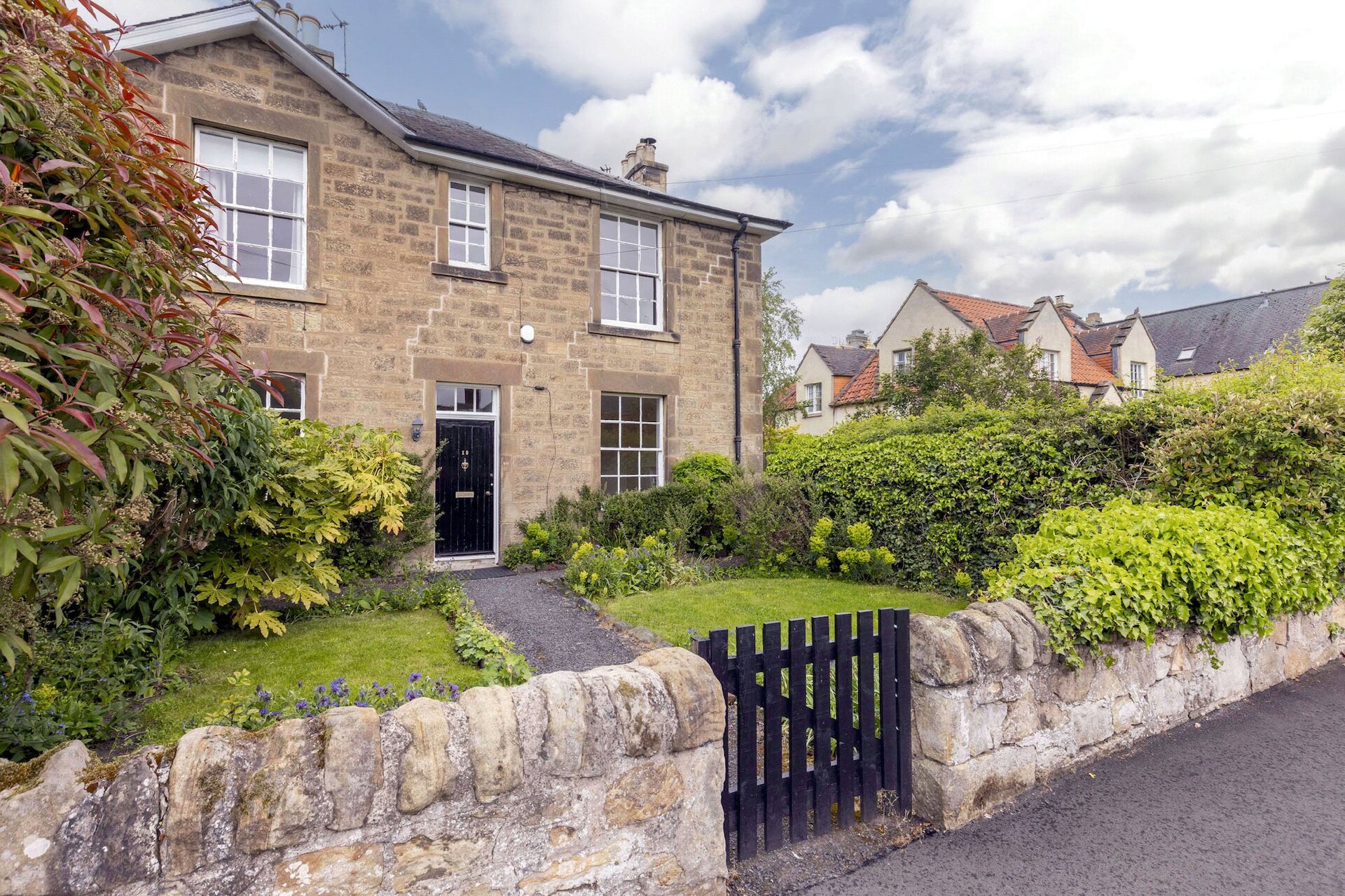 19 Crookston Road, Inveresk, Musselburgh, East Lothian, EH21 7TQ - Picture #1