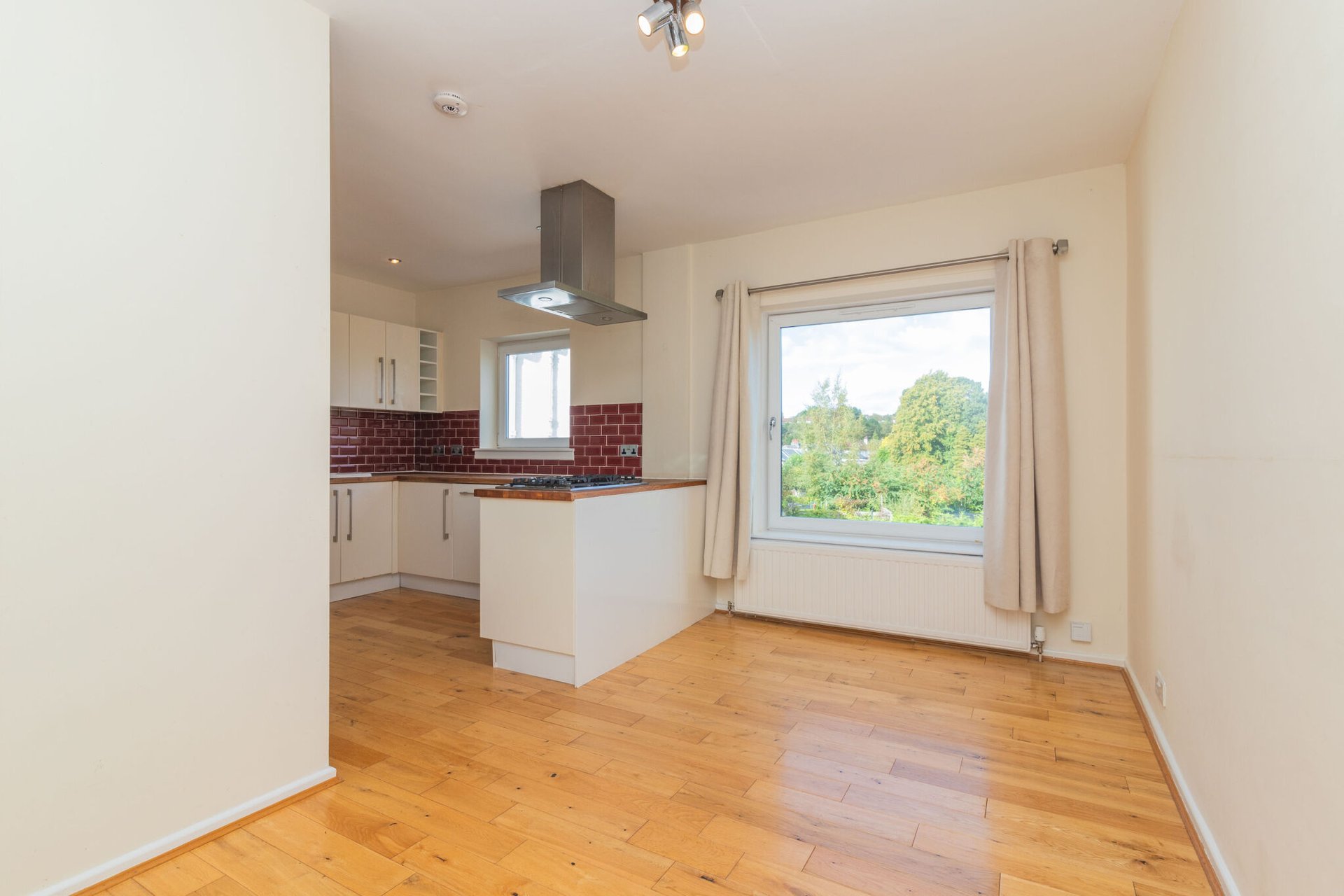 10 Thorn Drive, Bearsden, G61 4LT - Picture #5