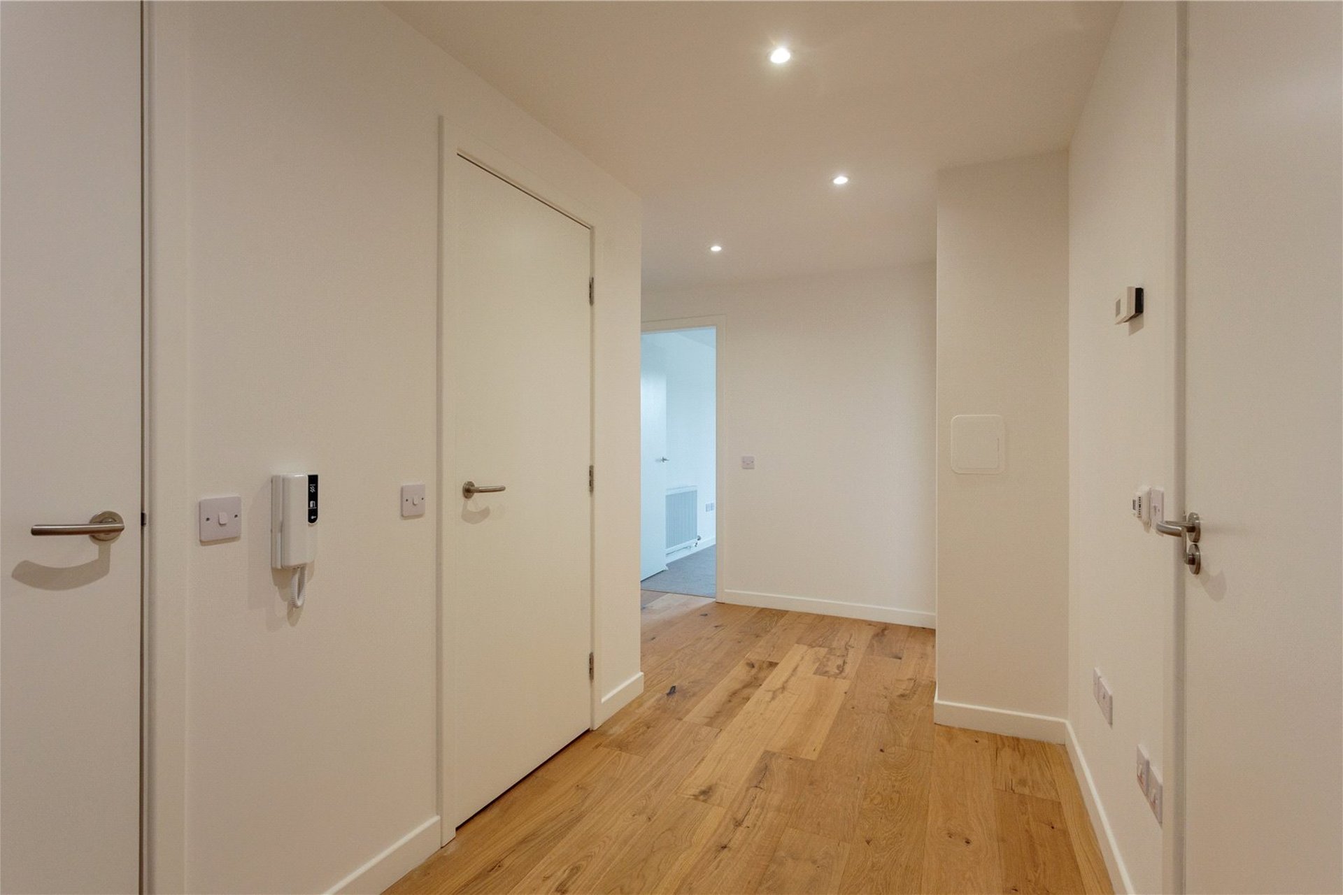 Flat 20, 16 Hughes Close, Edinburgh, EH7 4FY - Picture #2