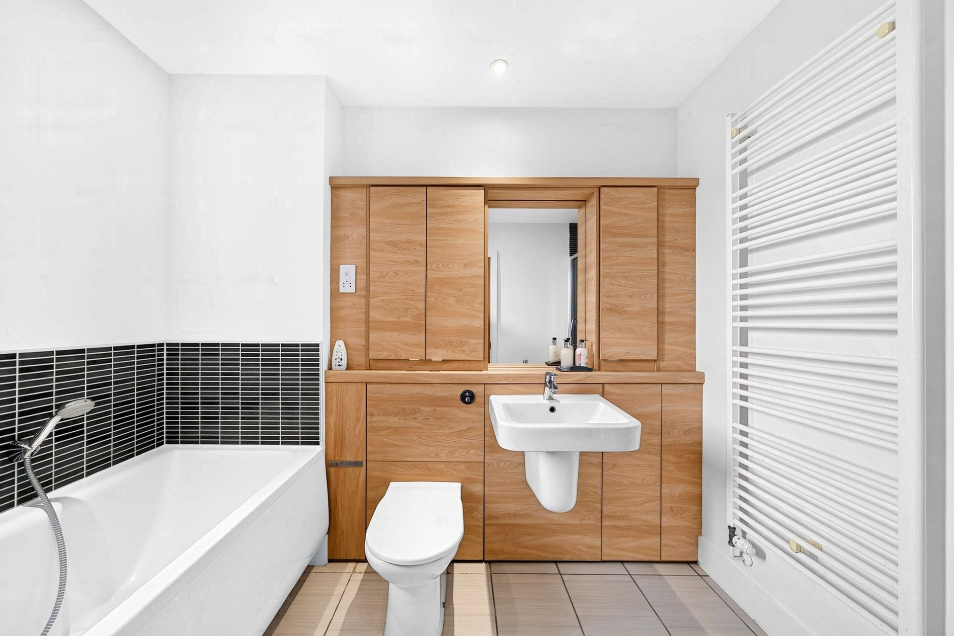 Flat 13, 52 East Fettes Avenue, Edinburgh, EH4 1FZ - Picture #25