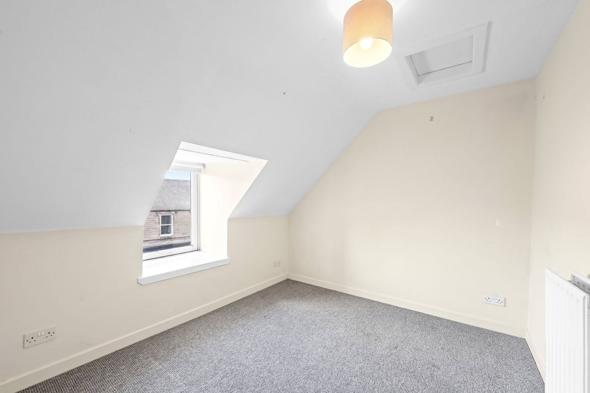 Flat A, 36 Main Street, Tweedmouth, Berwick-upon-Tweed, Northumberland, TD15 2AA - Picture #9