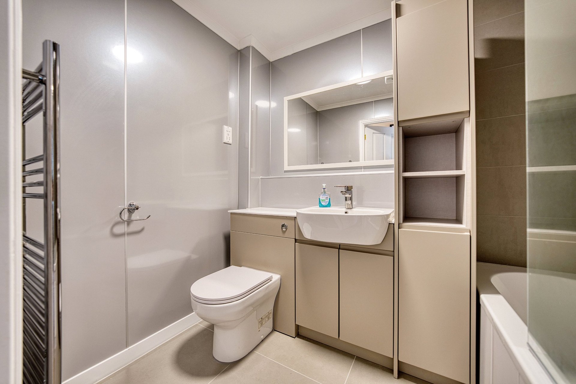 Flat 2/3, Regency Apartments, 220 Howard Street, City Centre, Glasgow, G1 5HE - Picture #14