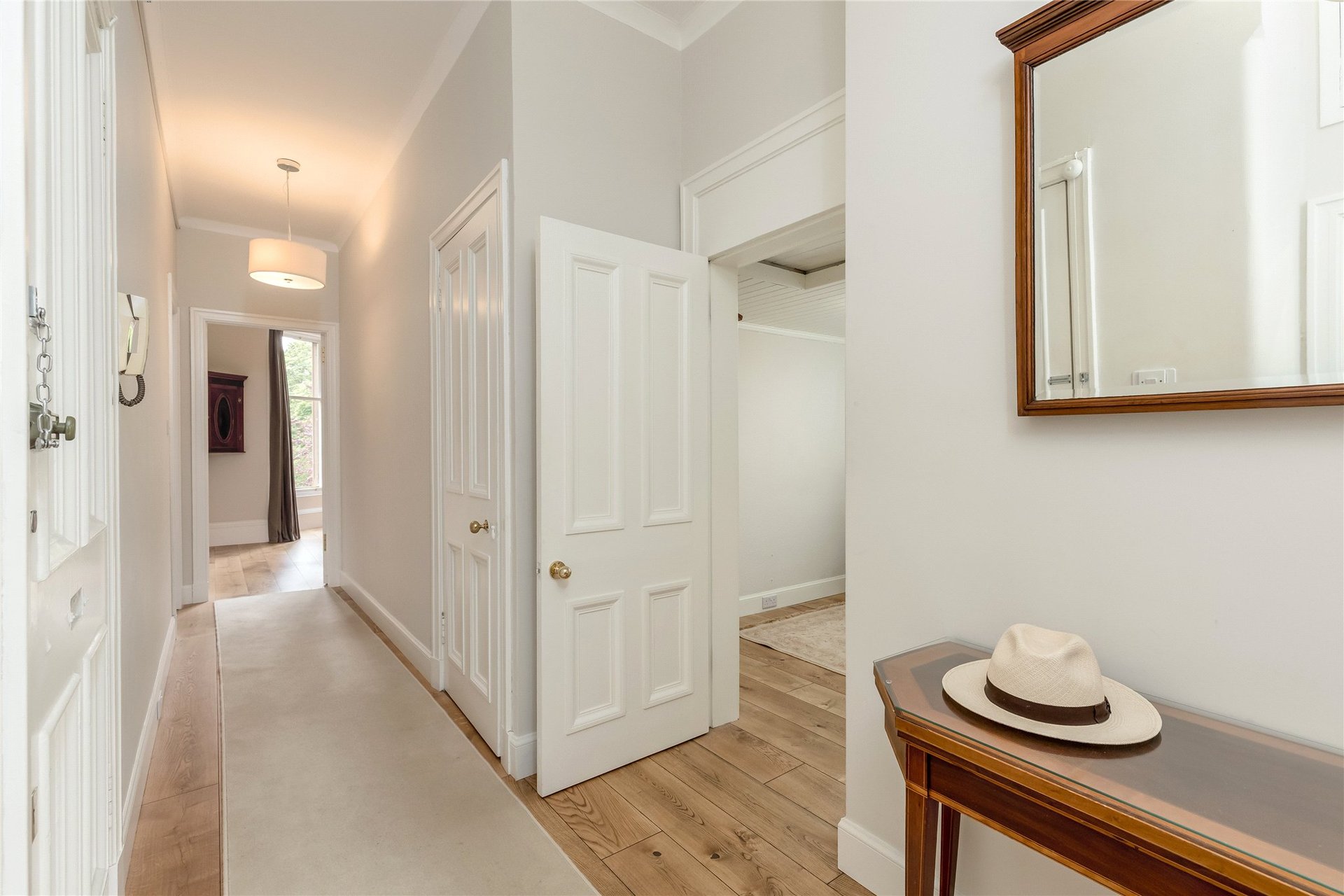 13/2 Strathearn Place, Greenhill, Edinburgh, EH9 2AL - Picture #13