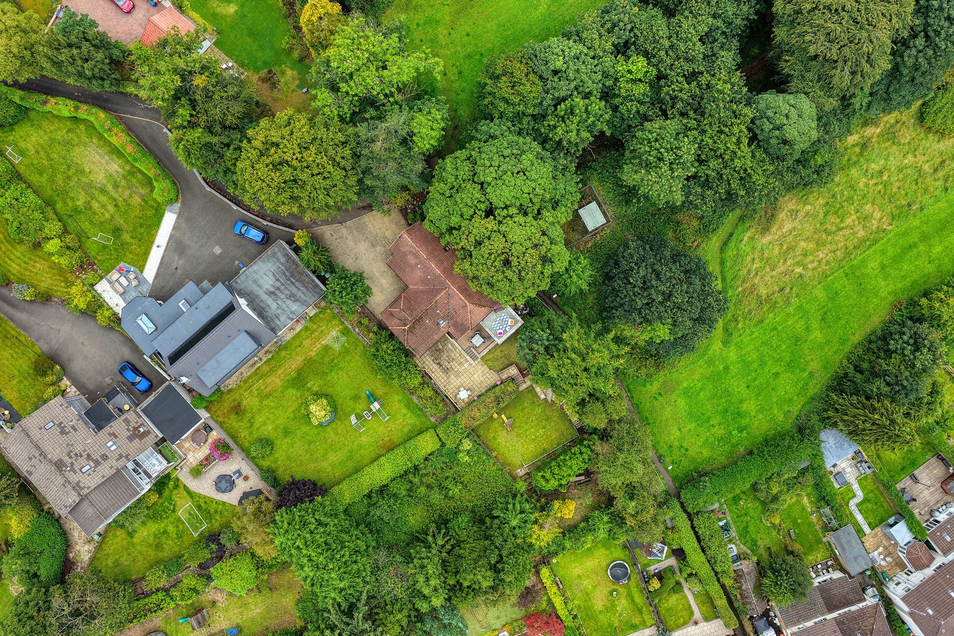 20 Ballaig Avenue, Bearsden, G61 4HA - Picture #51
