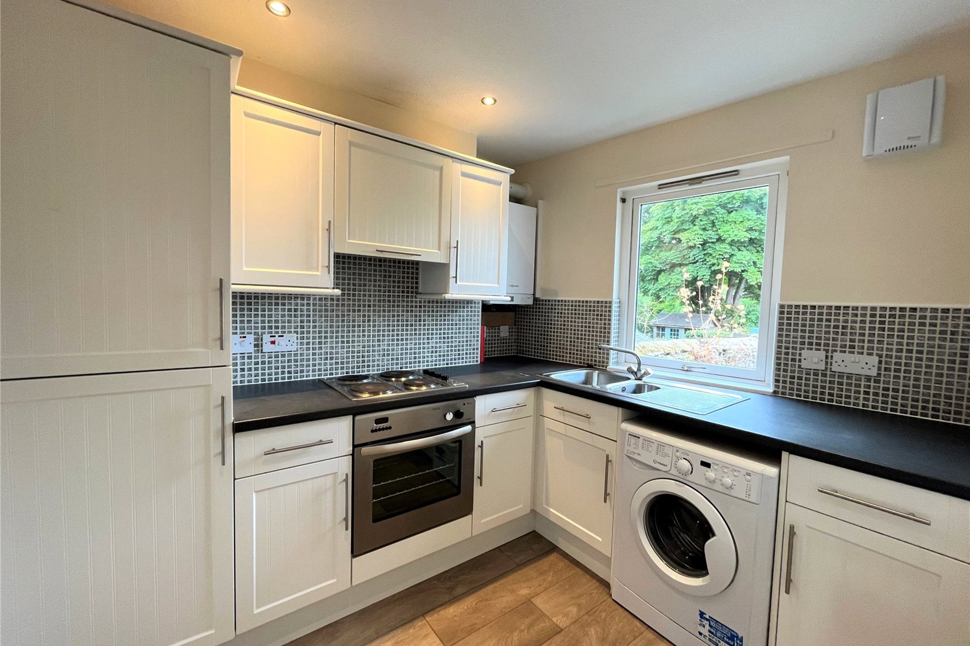 FLAT 2 Chestnut Court,, Millhill, Musselburgh, East Lothian, EH21 7SF - Picture #7