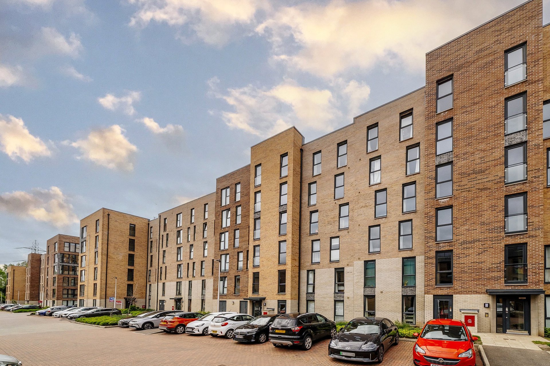 Flat 9, 4 Cunningham Square, Edinburgh, EH15 1BF - Picture #2