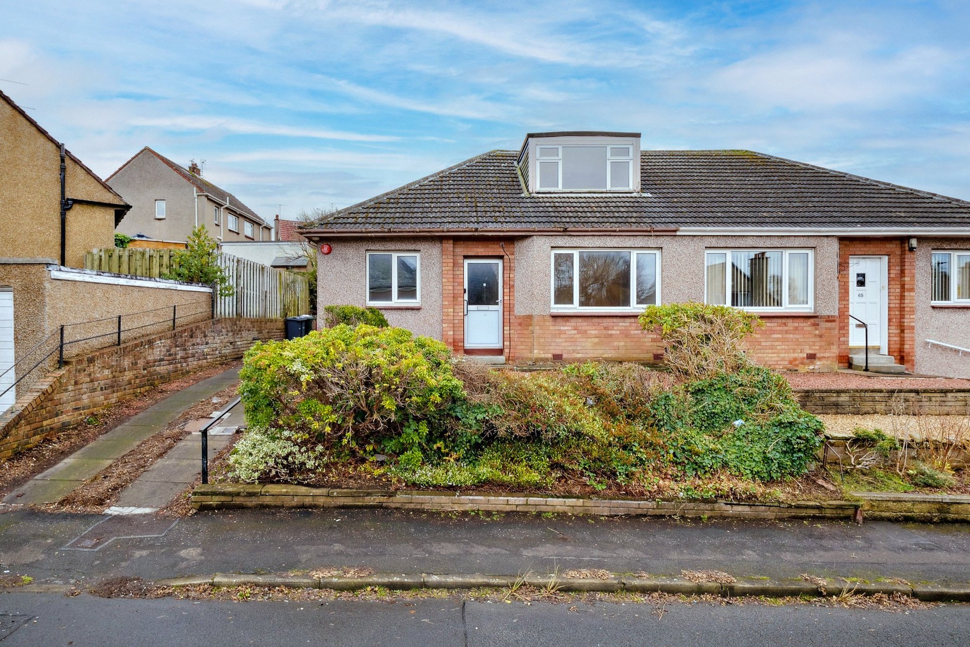 63 Comiston View, Edinburgh, EH10 6LZ - Picture #2