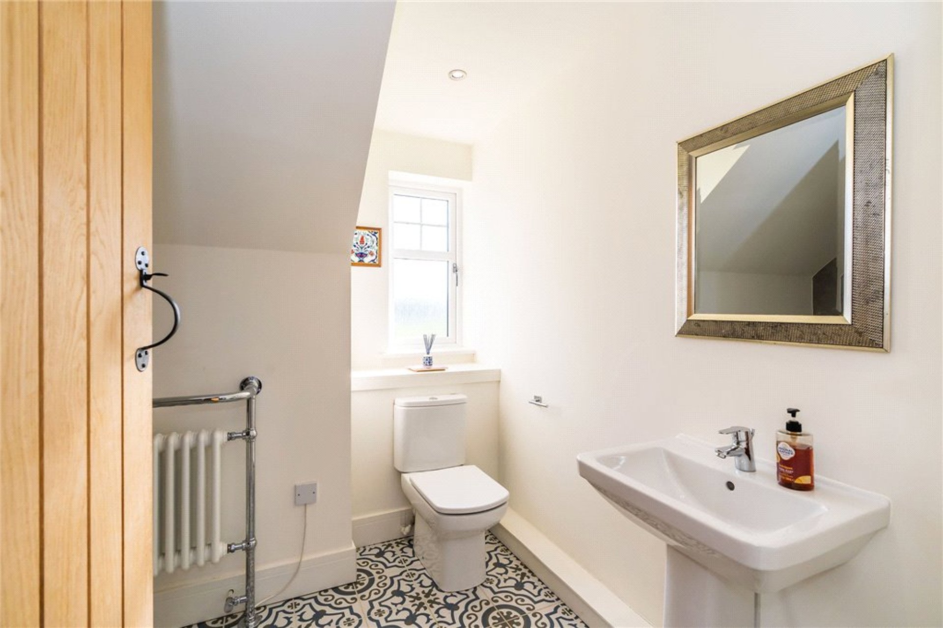 Bluegrass, Birdsmill, Broxburn, West Lothian, EH52 5PB - Picture #19