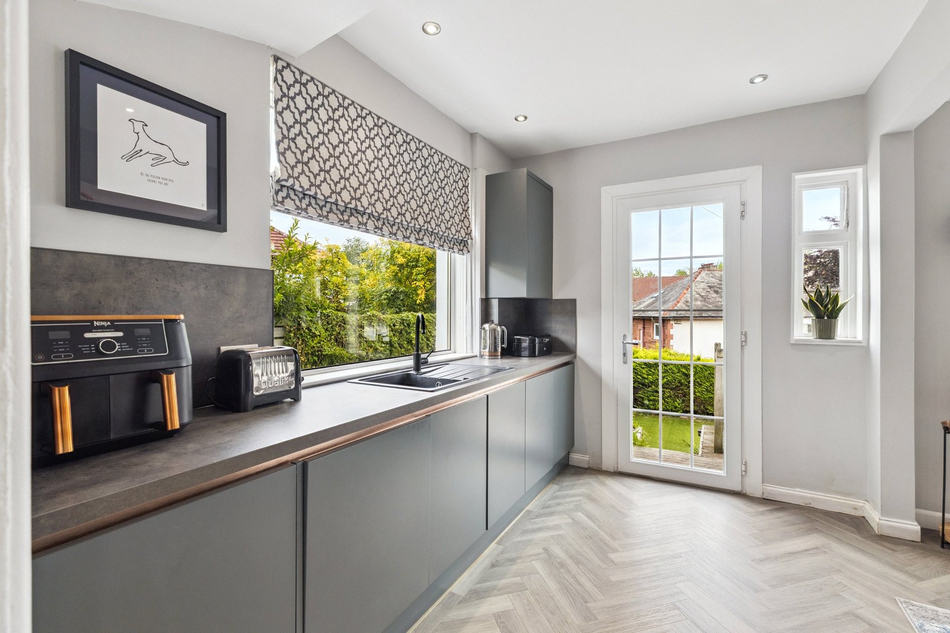 1 Burnbrae Avenue, Bearsden, G61 3ES - Picture #15