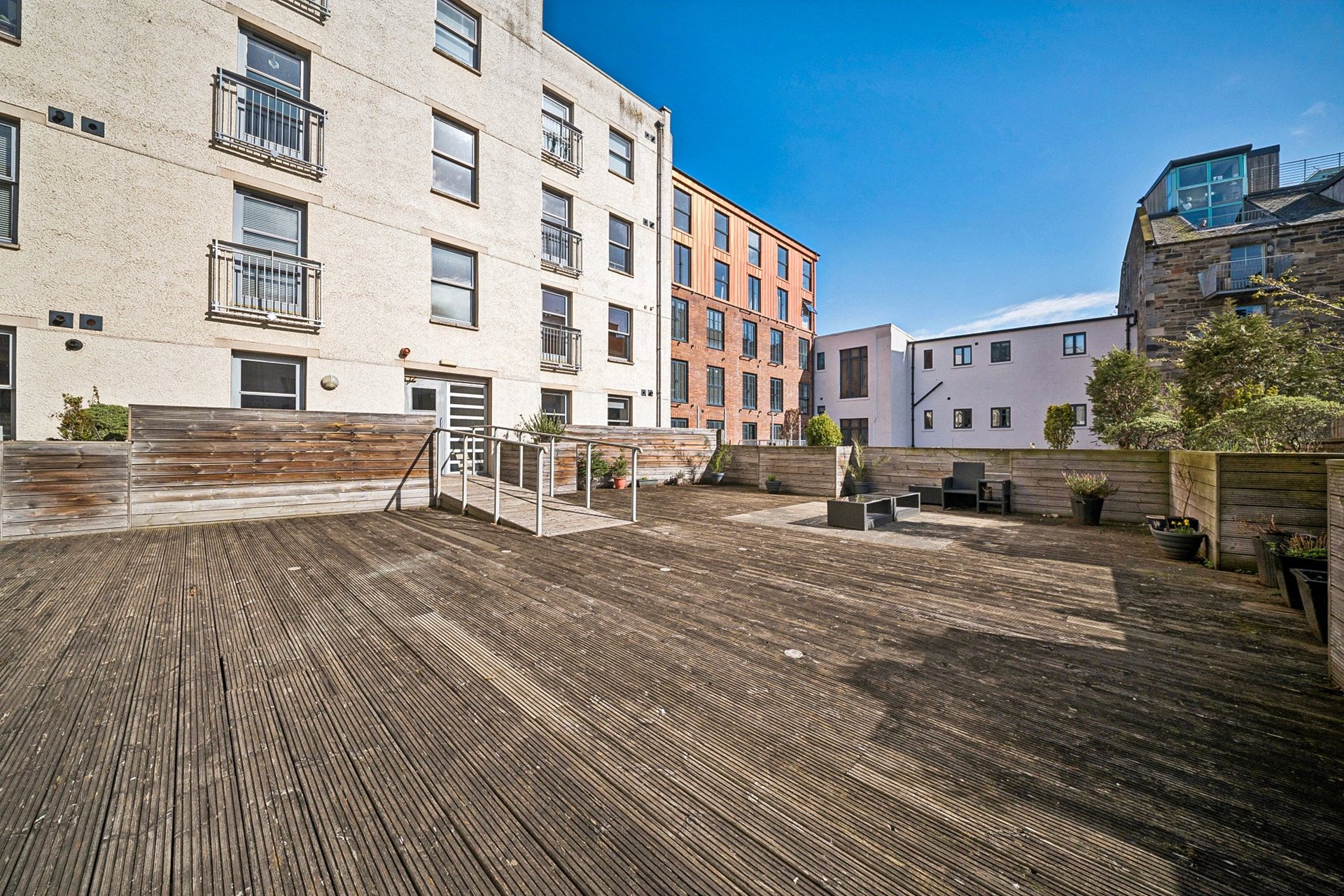 33/48 Water Street, Leith, Edinburgh, EH6 6SZ - Picture #14