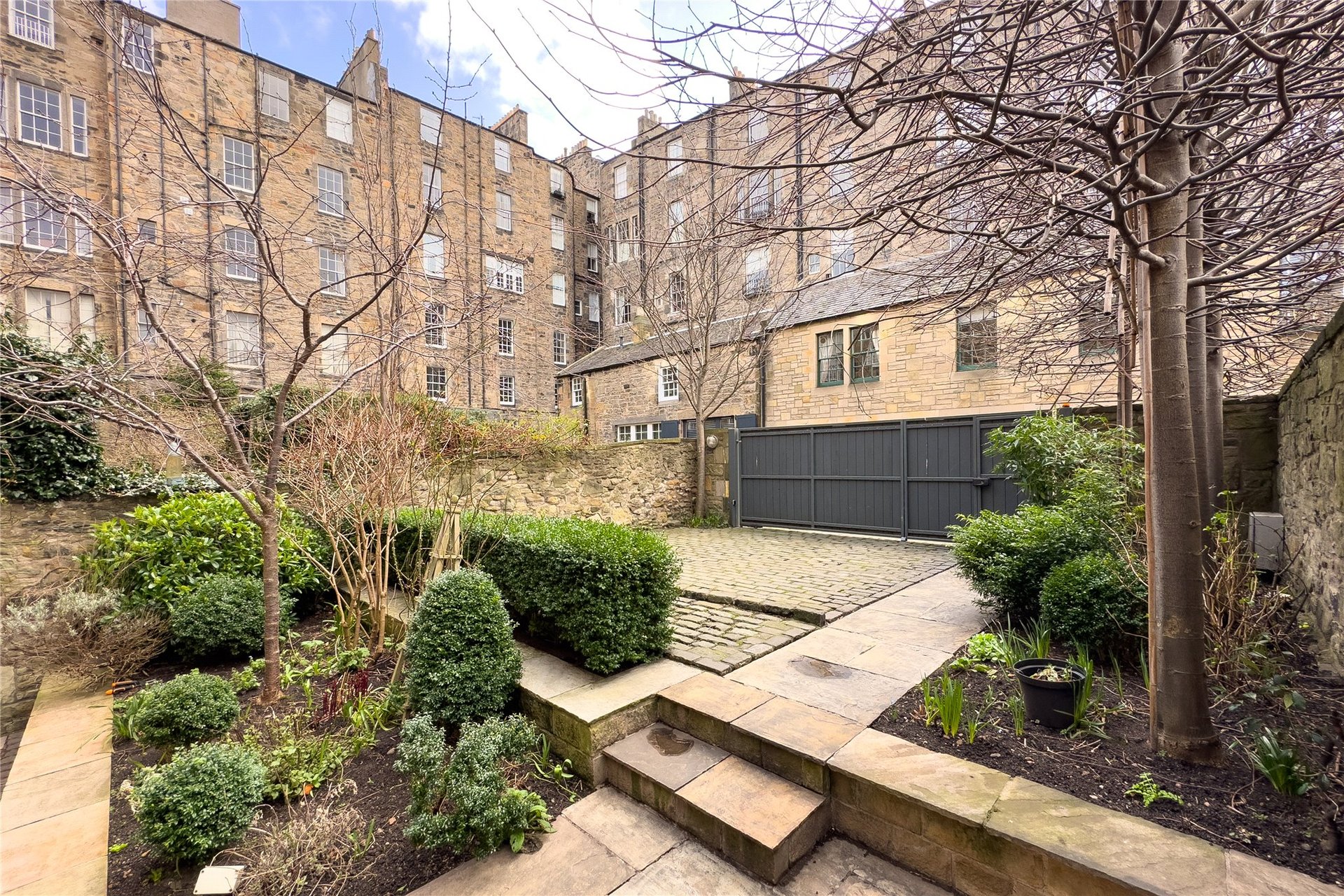 12 Northumberland Street, Edinburgh, EH3 6LW - Picture #26