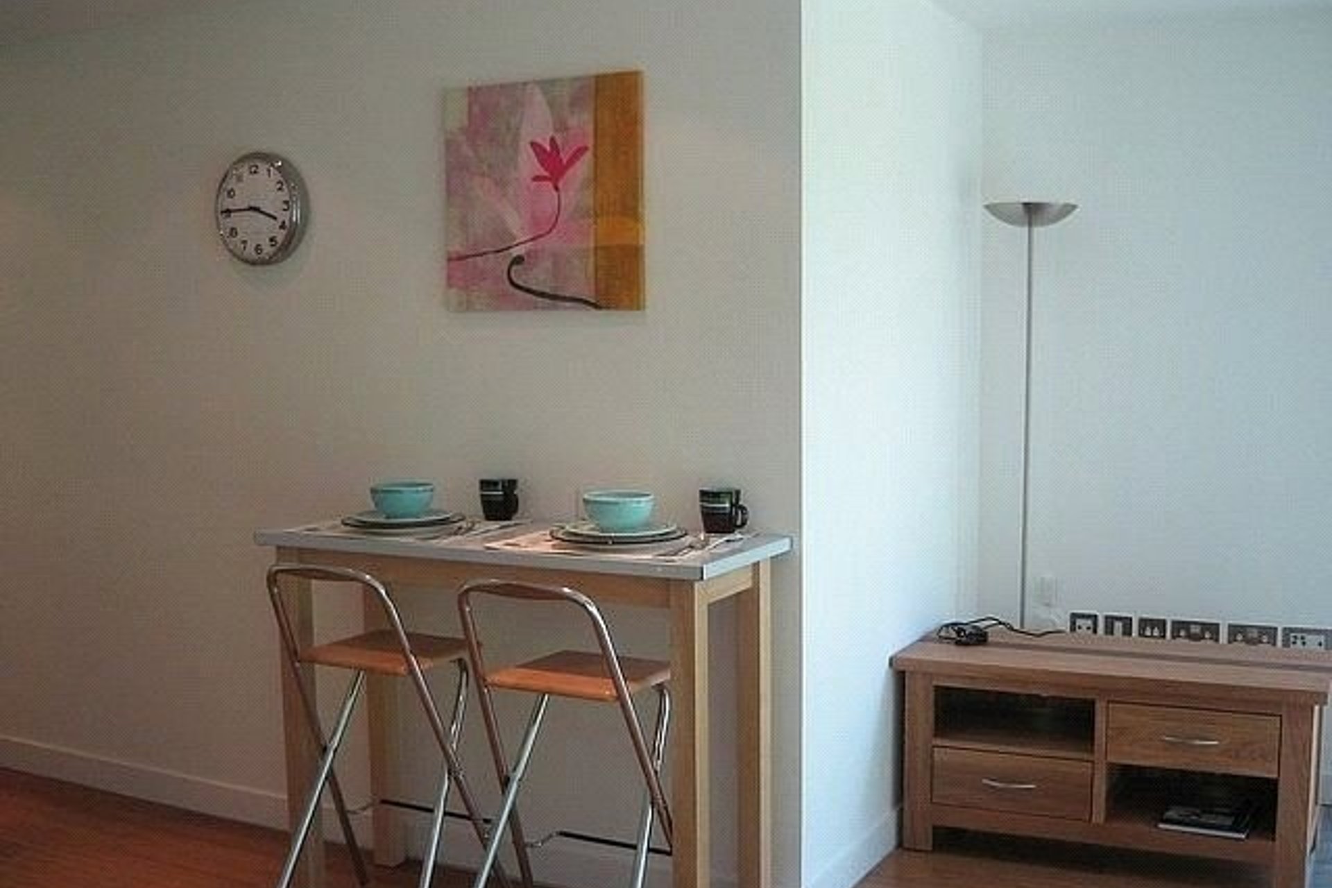 Flat 7, 21 Simpson Loan, Lauriston, Edinburgh, EH3 9GD - Picture #3