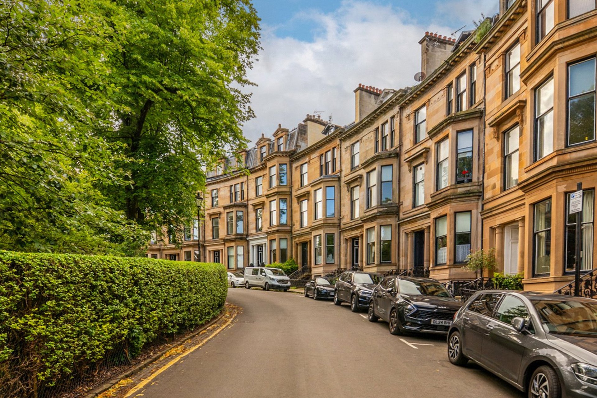 Ground and Garden, 13 Athole Gardens, Dowanhill, Glasgow, G12 9BA - Picture #2