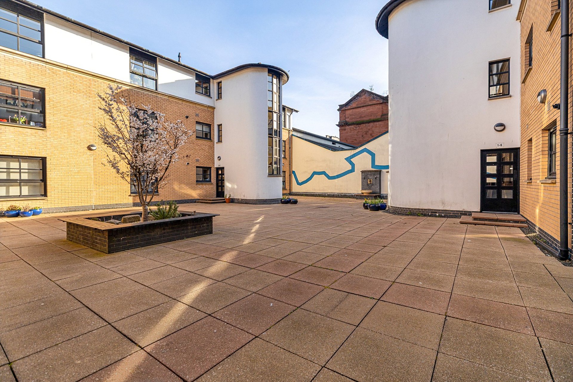 Flat 16, Greyfriars Court, 88 Albion Street, Merchant City, Glasgow, G1 1NY - Picture #2