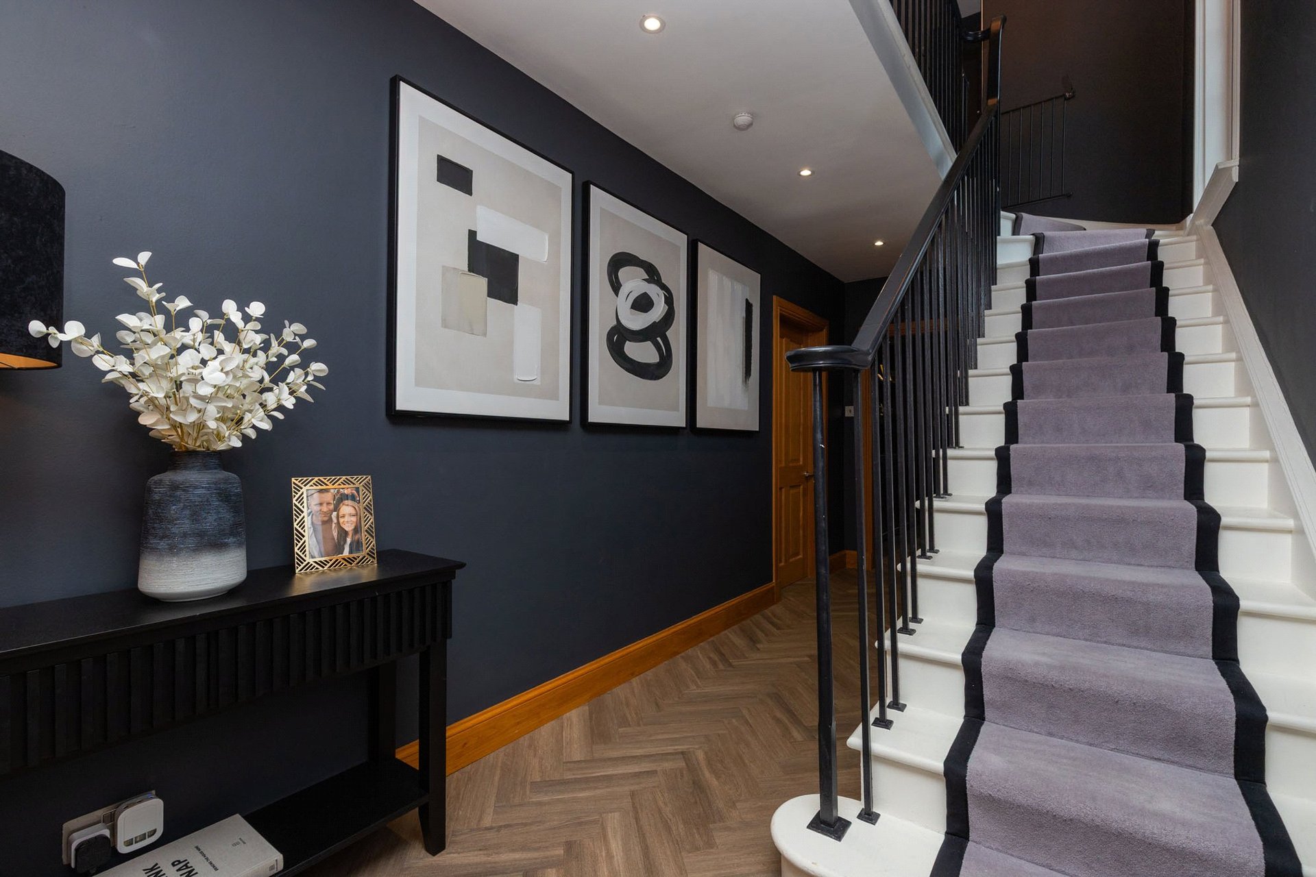 Lymekilns, 6 Wellknowe Road, Thorntonhall, Glasgow, G74 5AH - Picture #8