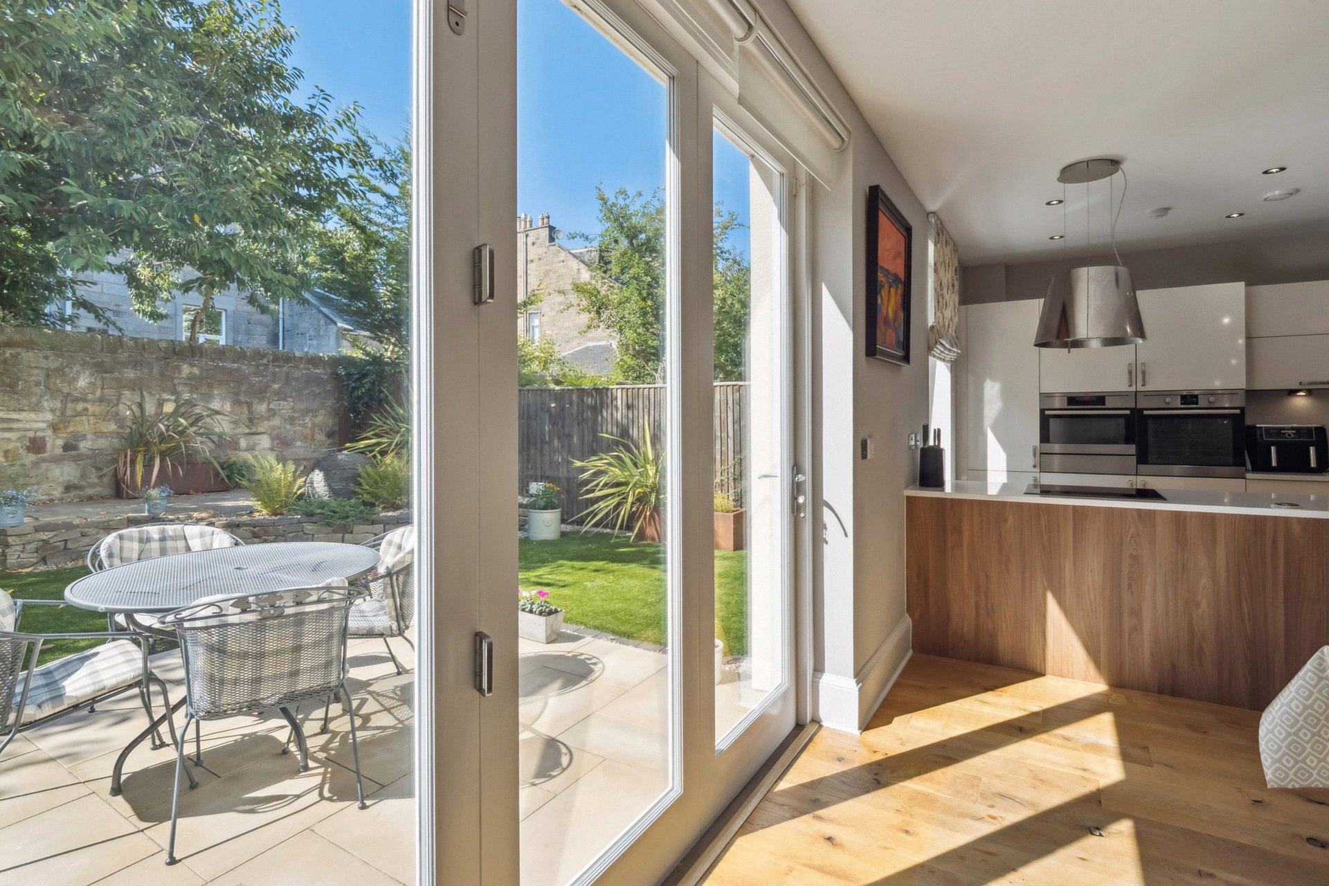 47 Larkfield Gardens, Edinburgh, EH5 3QB - Picture #9