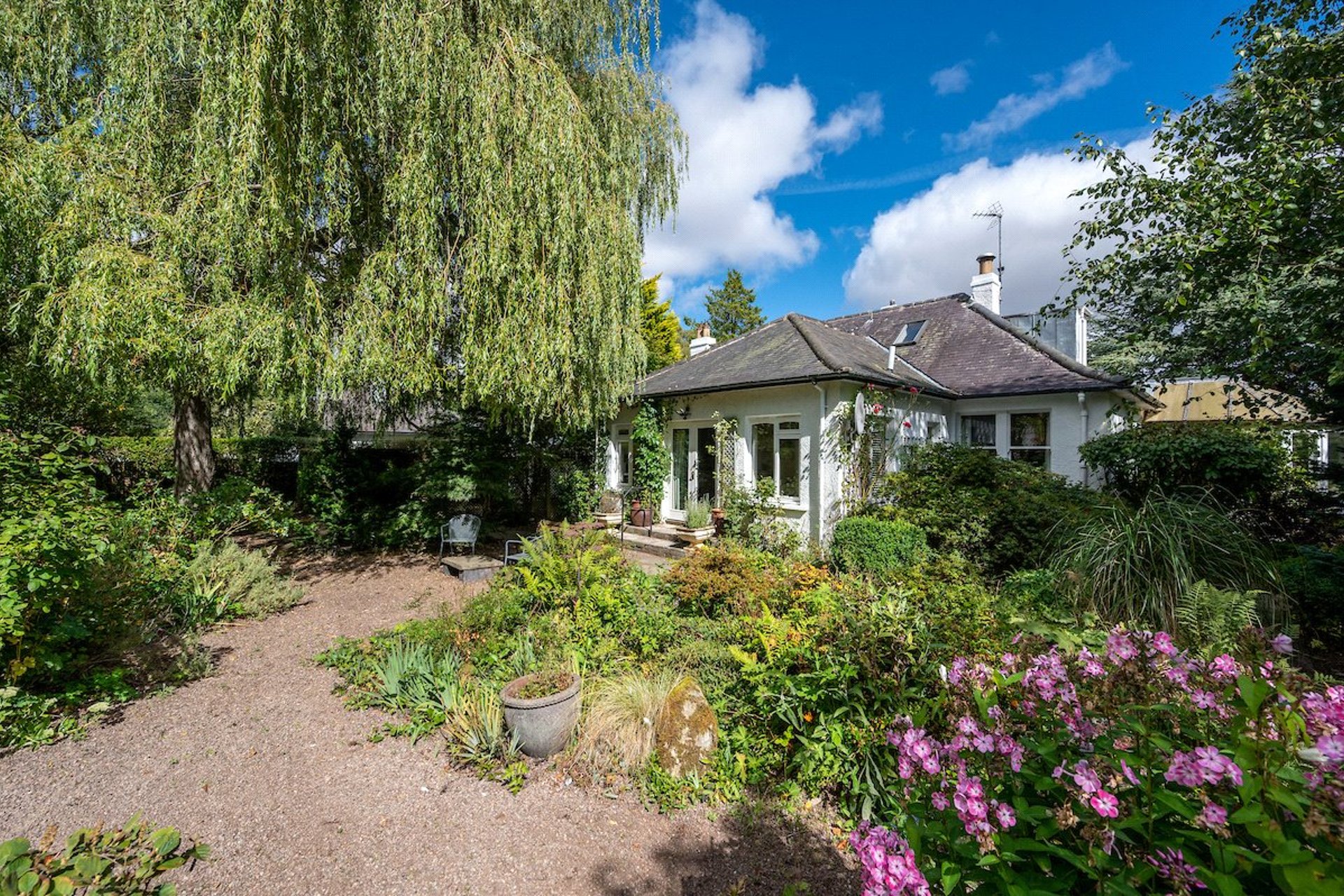Holmcroft, 4 Tweeddale Avenue, Gifford, Haddington, East Lothian, EH41 4QN - Picture #23