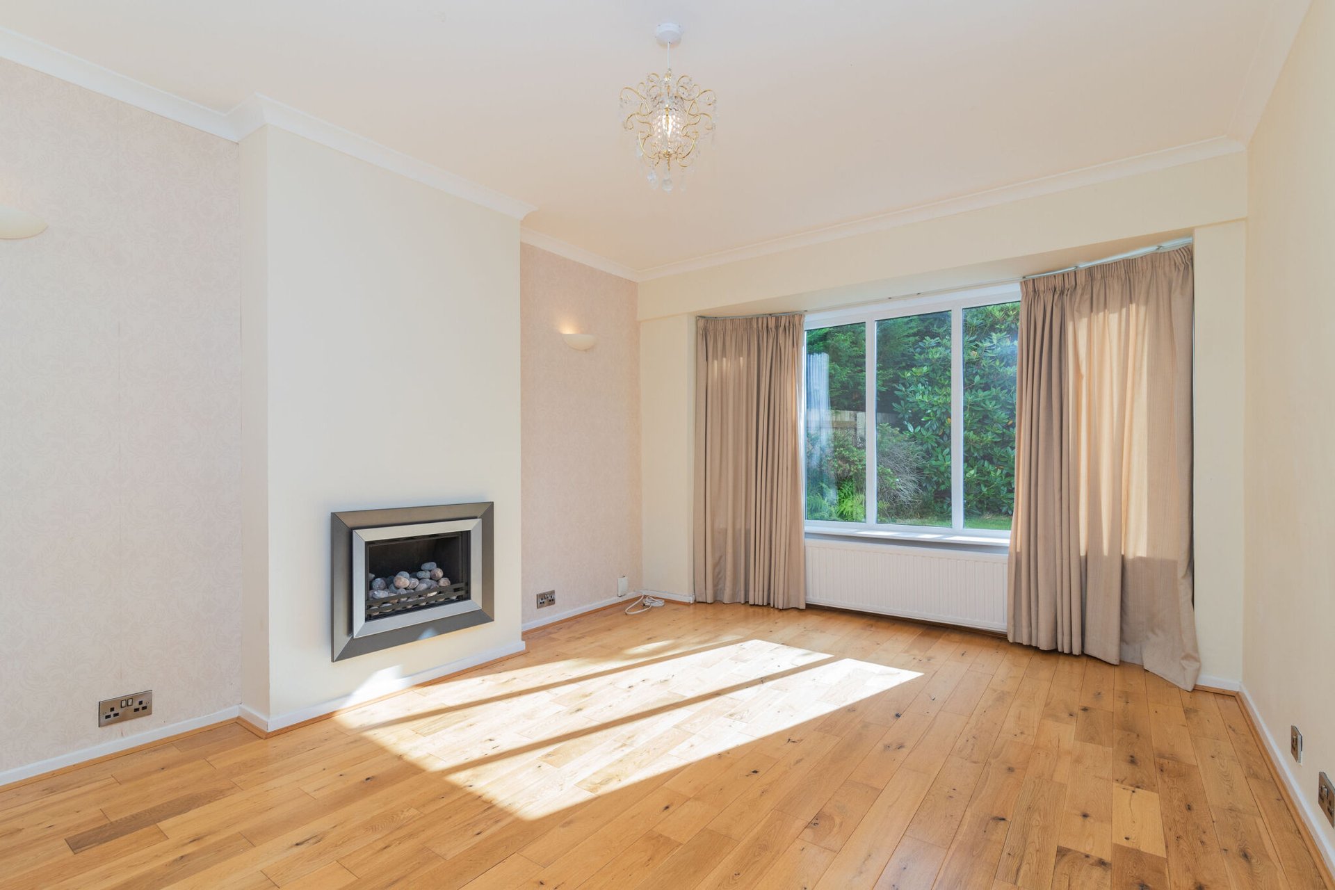10 Thorn Drive, Bearsden, G61 4LT - Picture #3