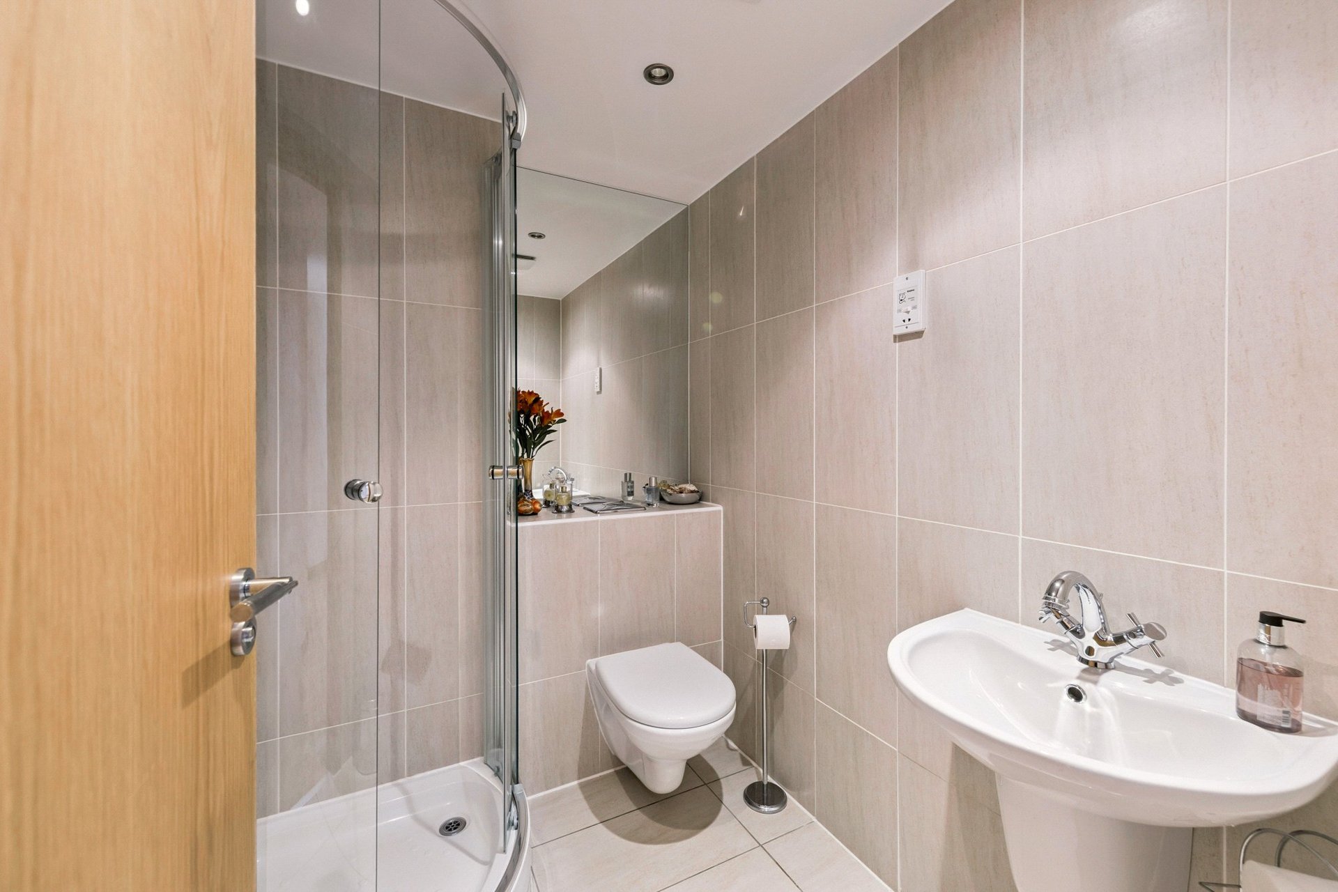 2 Thorn Heights, Bearsden, G61 4AZ - Picture #24