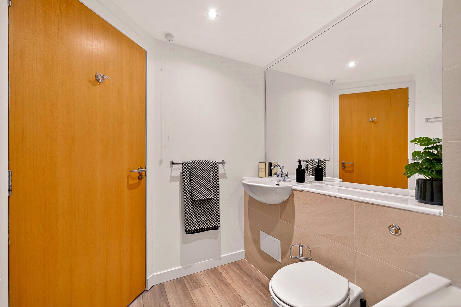 56/12 Belford Road, Edinburgh, EH4 3BR - Picture #25